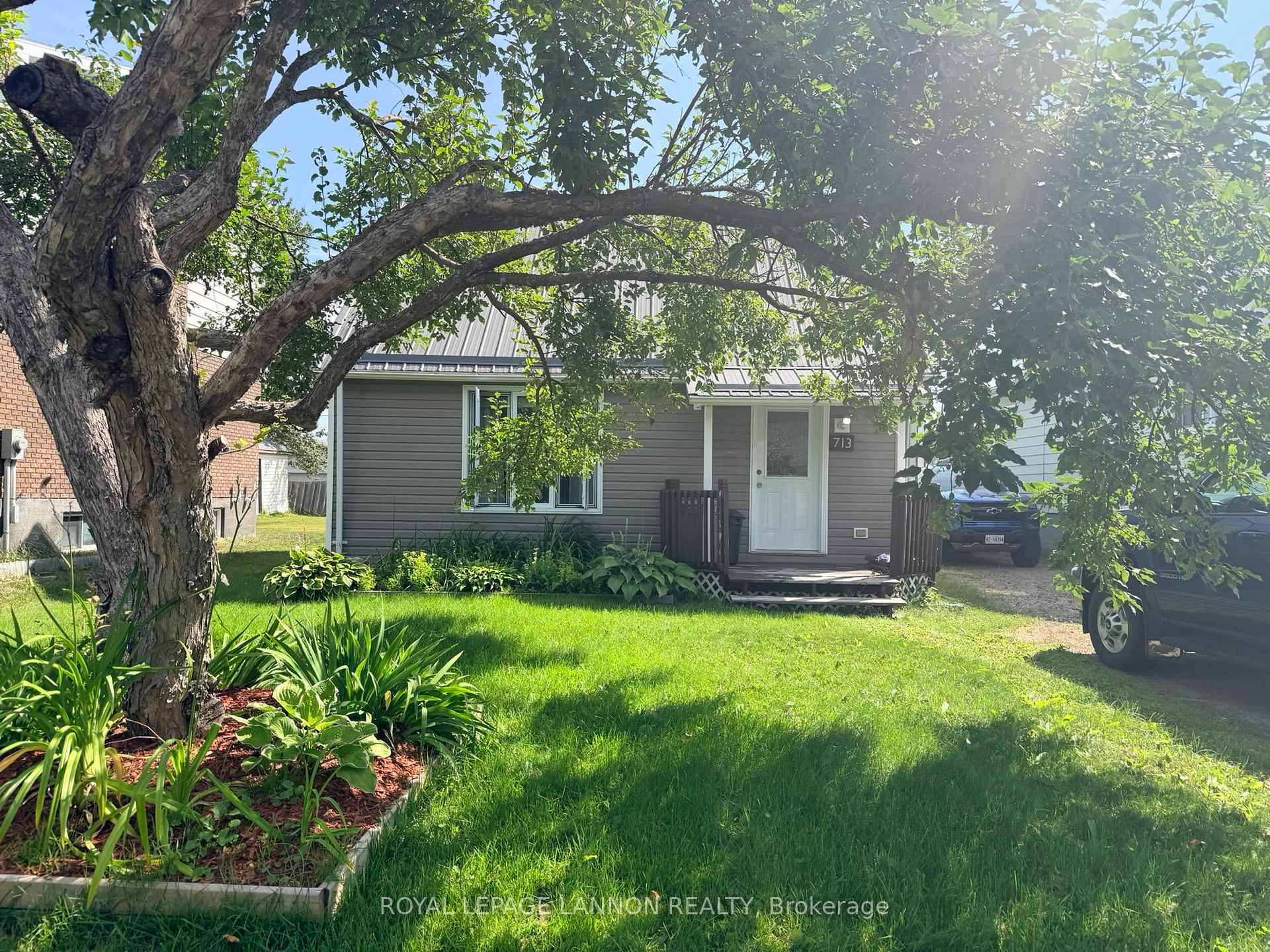 Photo 23 of 713 First Street W, Greenstone, TB-62 — HOMEH