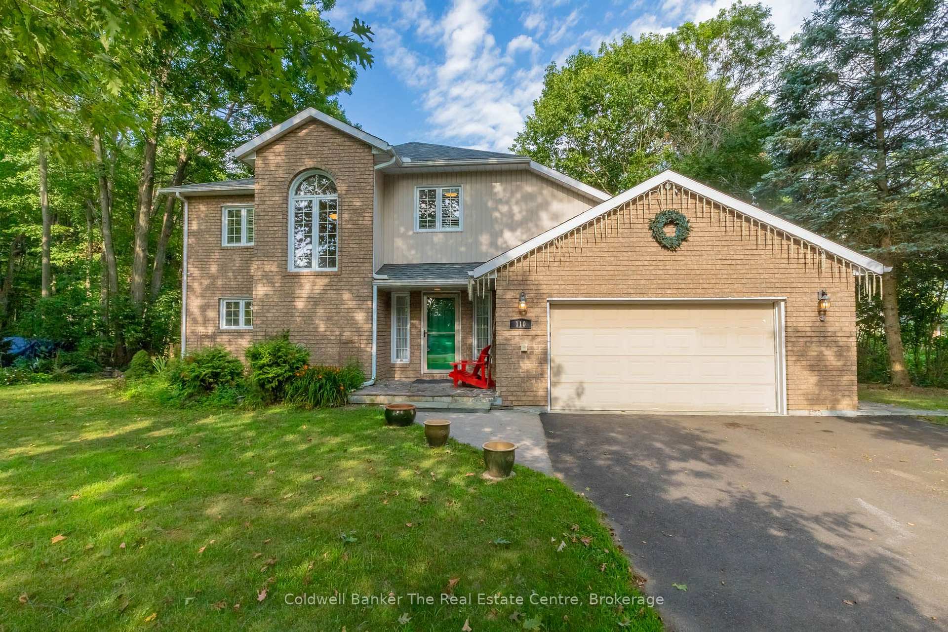 Photo 2 of 110 Forest Glen Drive, Gravenhurst, Muskoka (S) — HOMEH