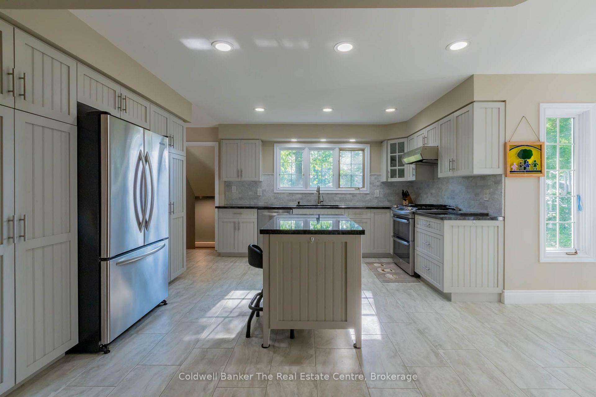 Photo 7 of 110 Forest Glen Drive, Gravenhurst, Muskoka (S) — HOMEH
