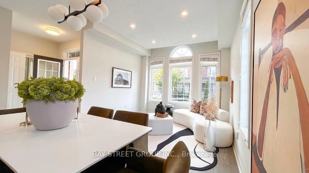 Photo 9 of 5 Tottenham Court, Markham, Cornell — HOMEH