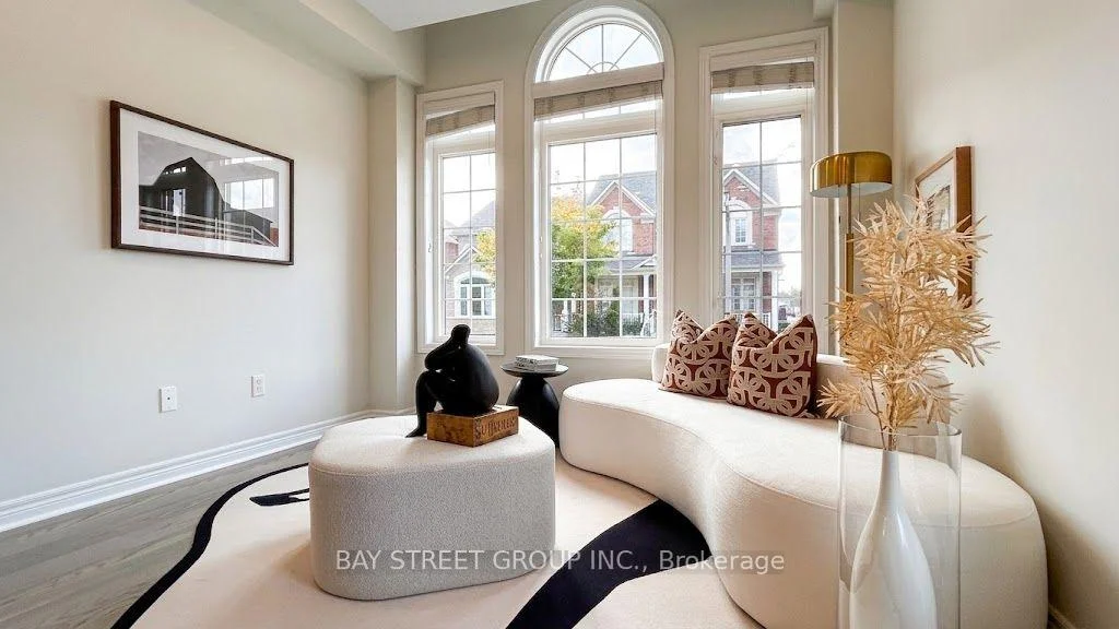 Photo 15 of 5 Tottenham Court, Markham, Cornell — HOMEH