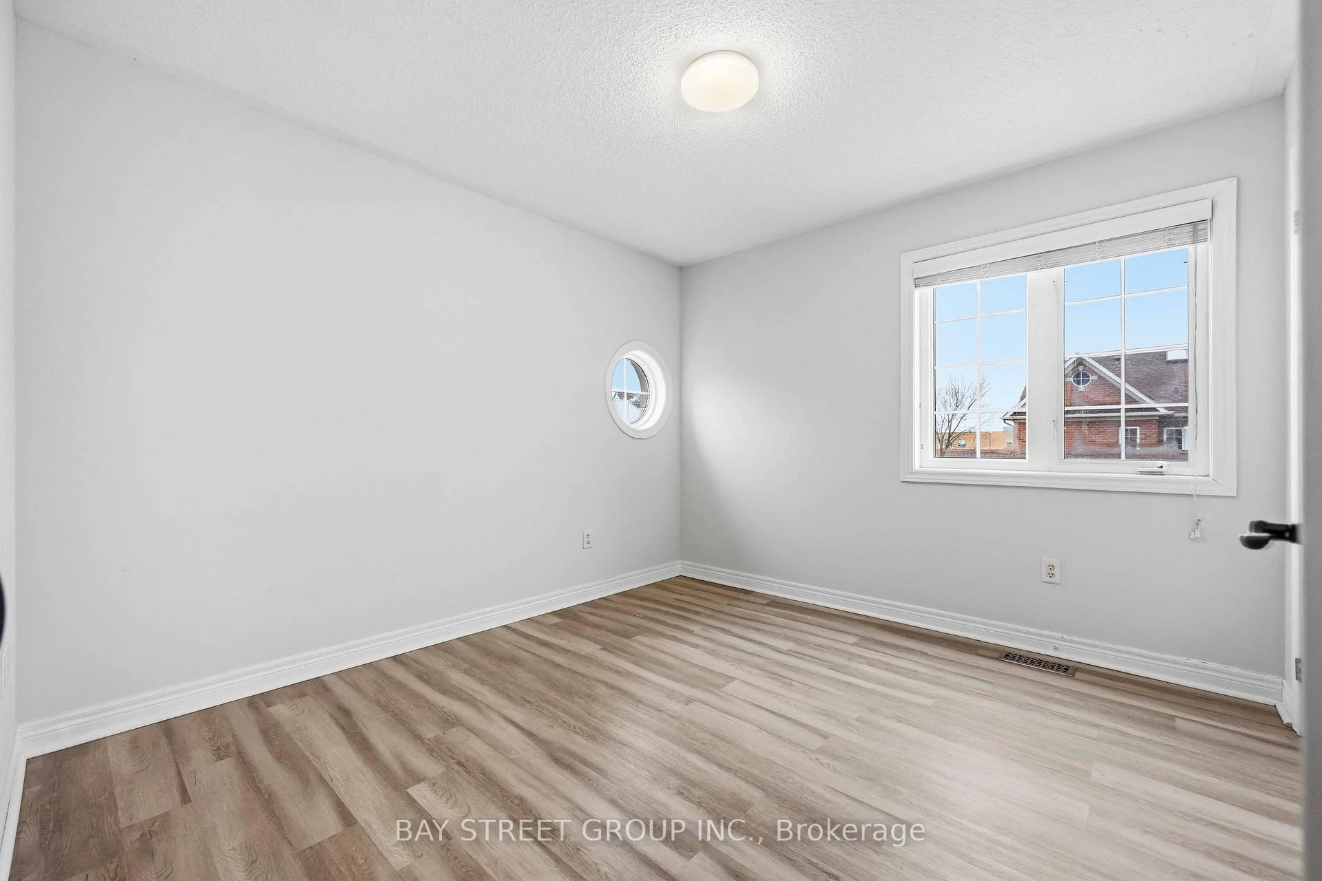 Photo 45 of 5 Tottenham Court, Markham, Cornell — HOMEH