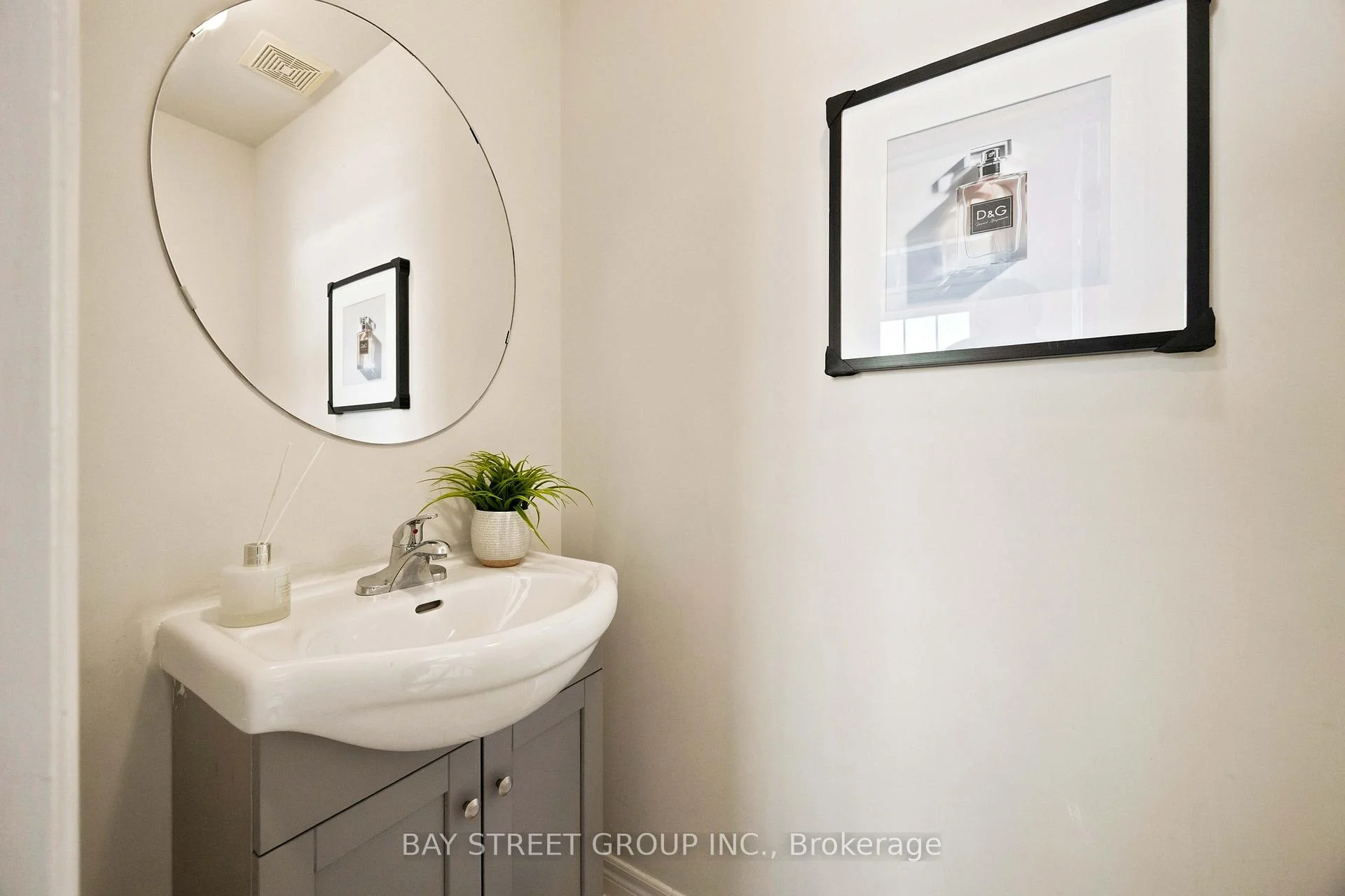 Photo 72 of 5 Tottenham Court, Markham, Cornell — HOMEH