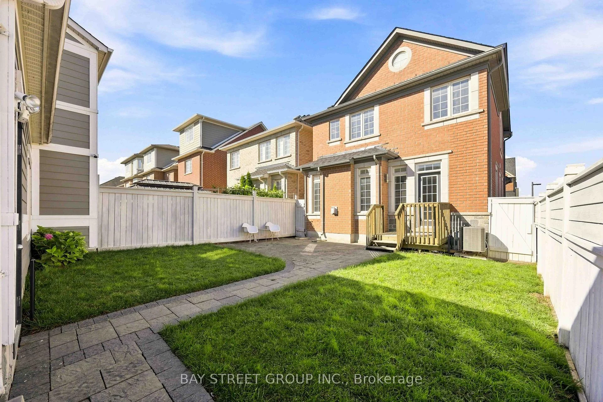 Photo 90 of 5 Tottenham Court, Markham, Cornell — HOMEH