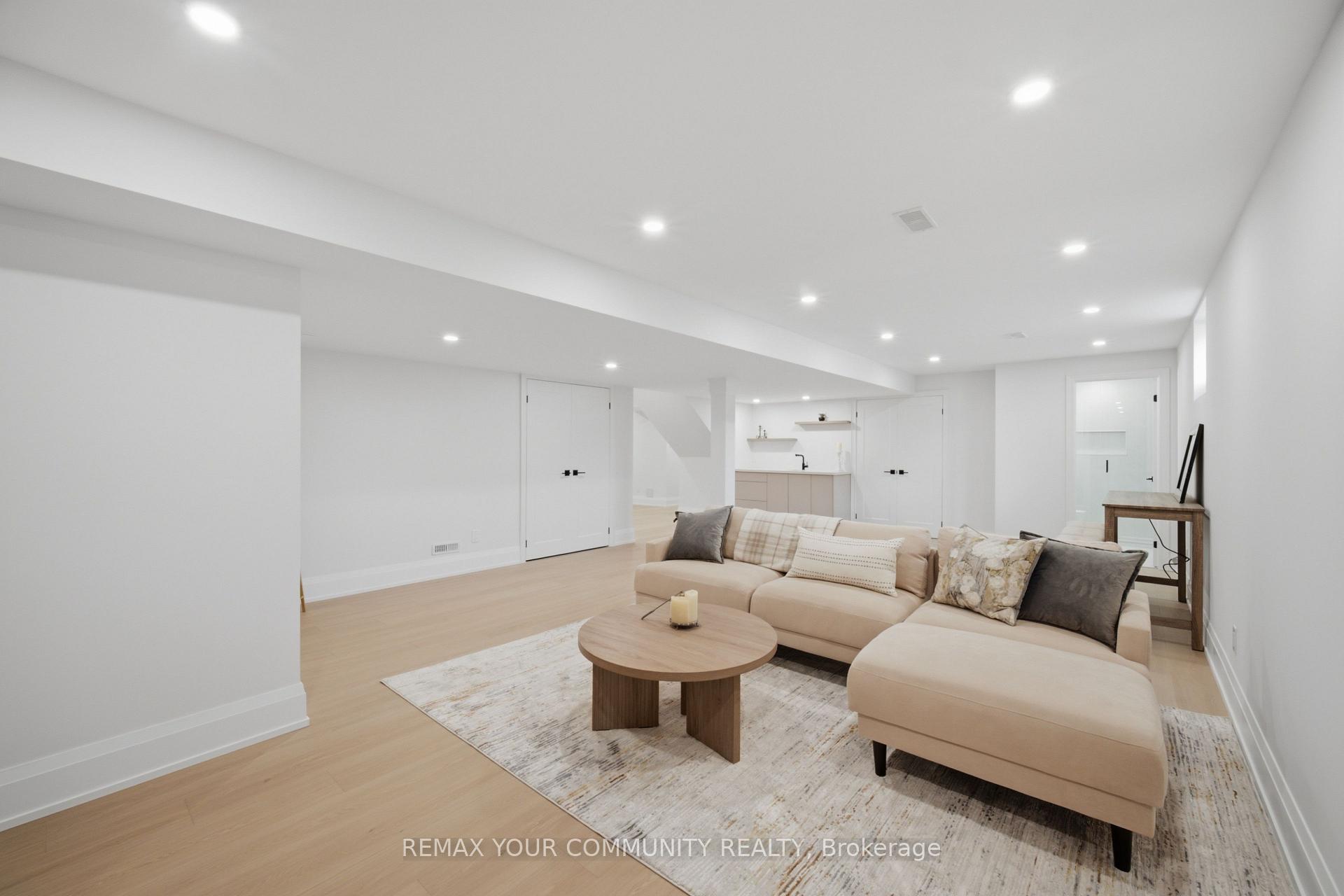 Photo 31 of 2 Suggs Landing, Whitchurch-Stouffville, Ballantrae — HOMEH