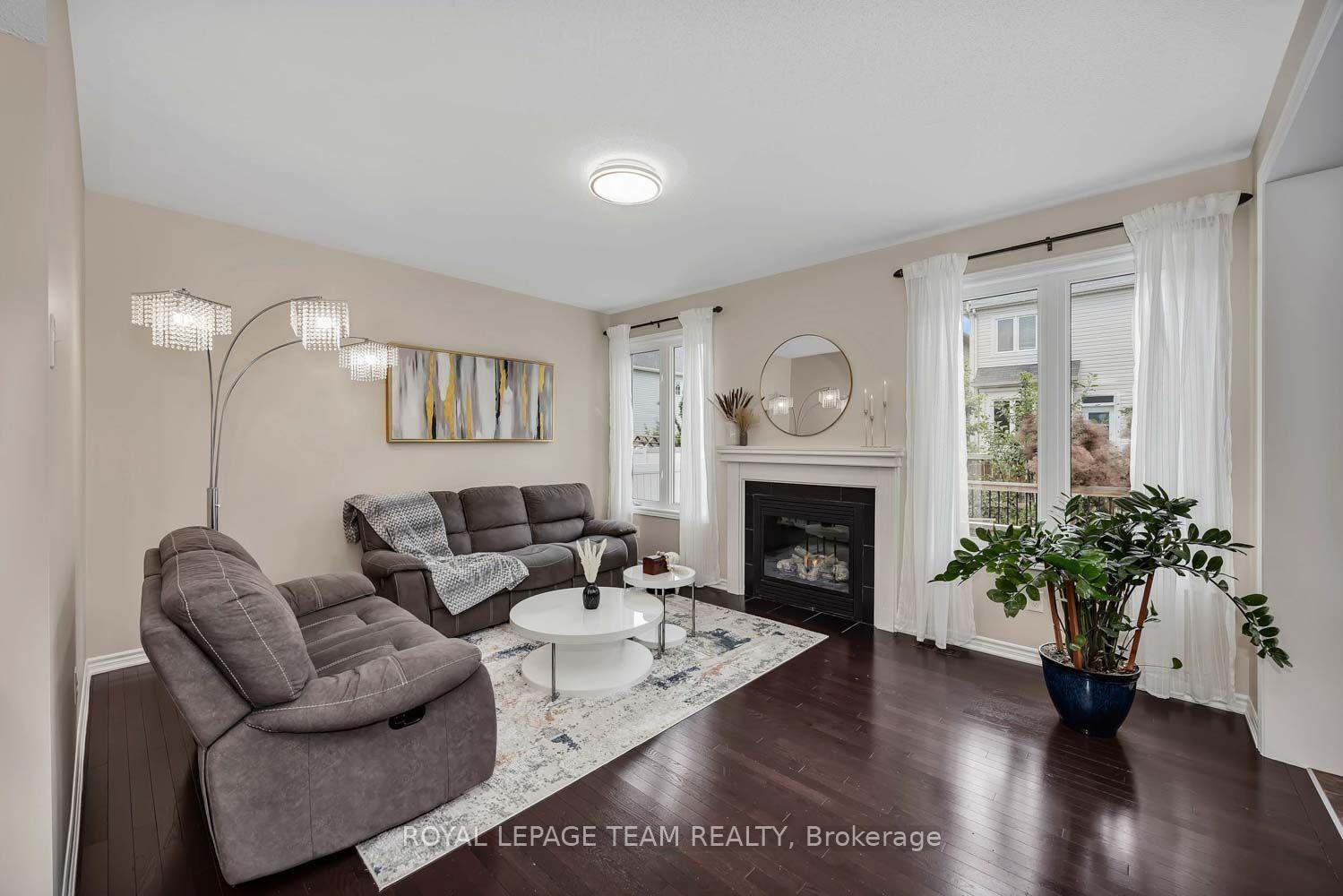 Photo 16 of 2225 Watercolours Way, Ottawa, Barrhaven - Half Moon Bay — HOMEH