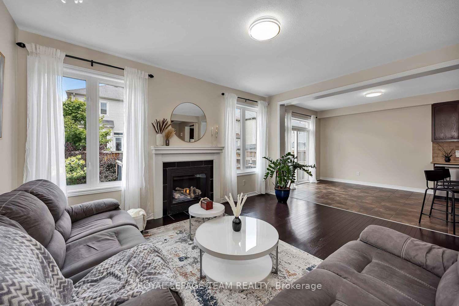 Photo 19 of 2225 Watercolours Way, Ottawa, Barrhaven - Half Moon Bay — HOMEH