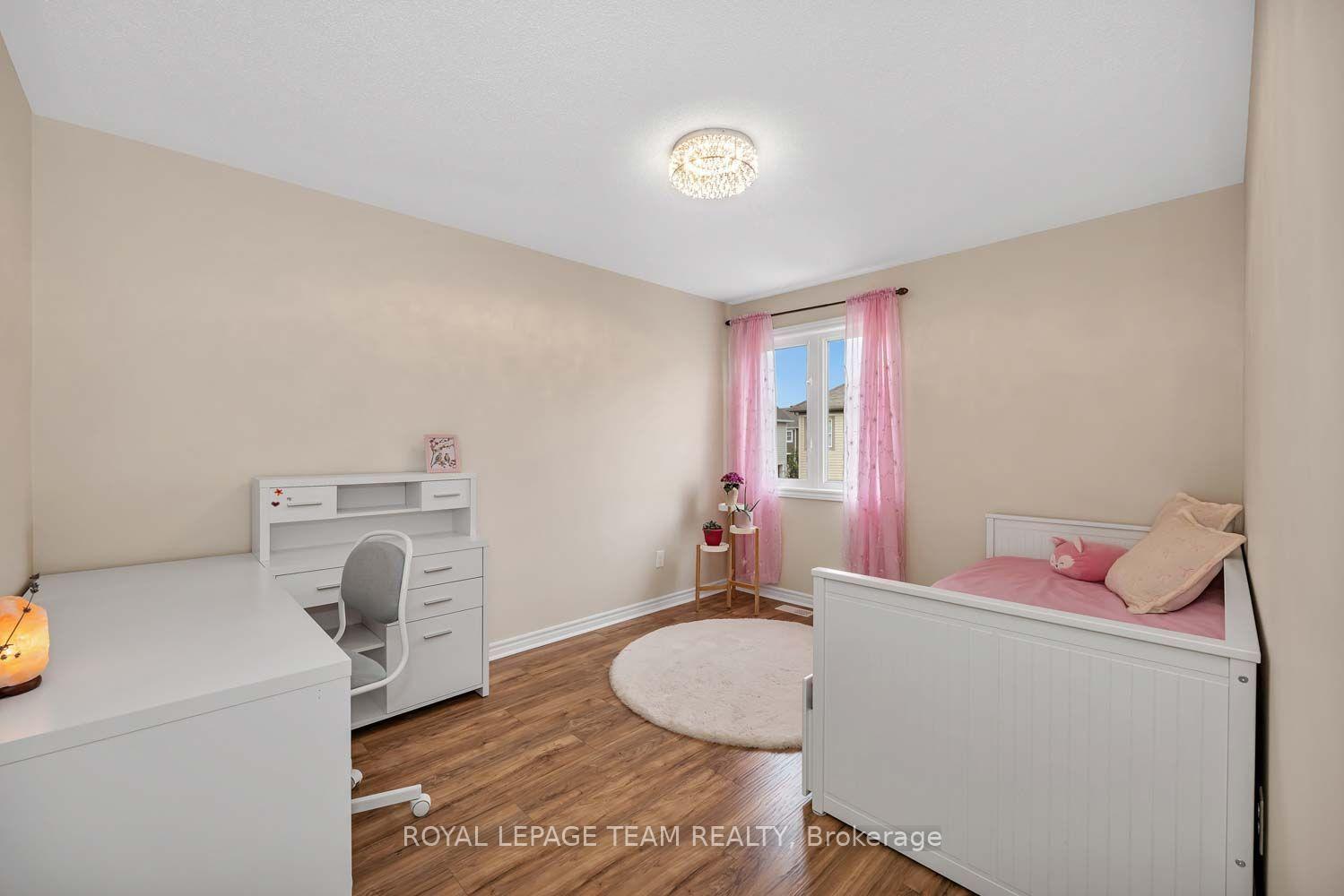 Photo 24 of 2225 Watercolours Way, Ottawa, Barrhaven - Half Moon Bay — HOMEH