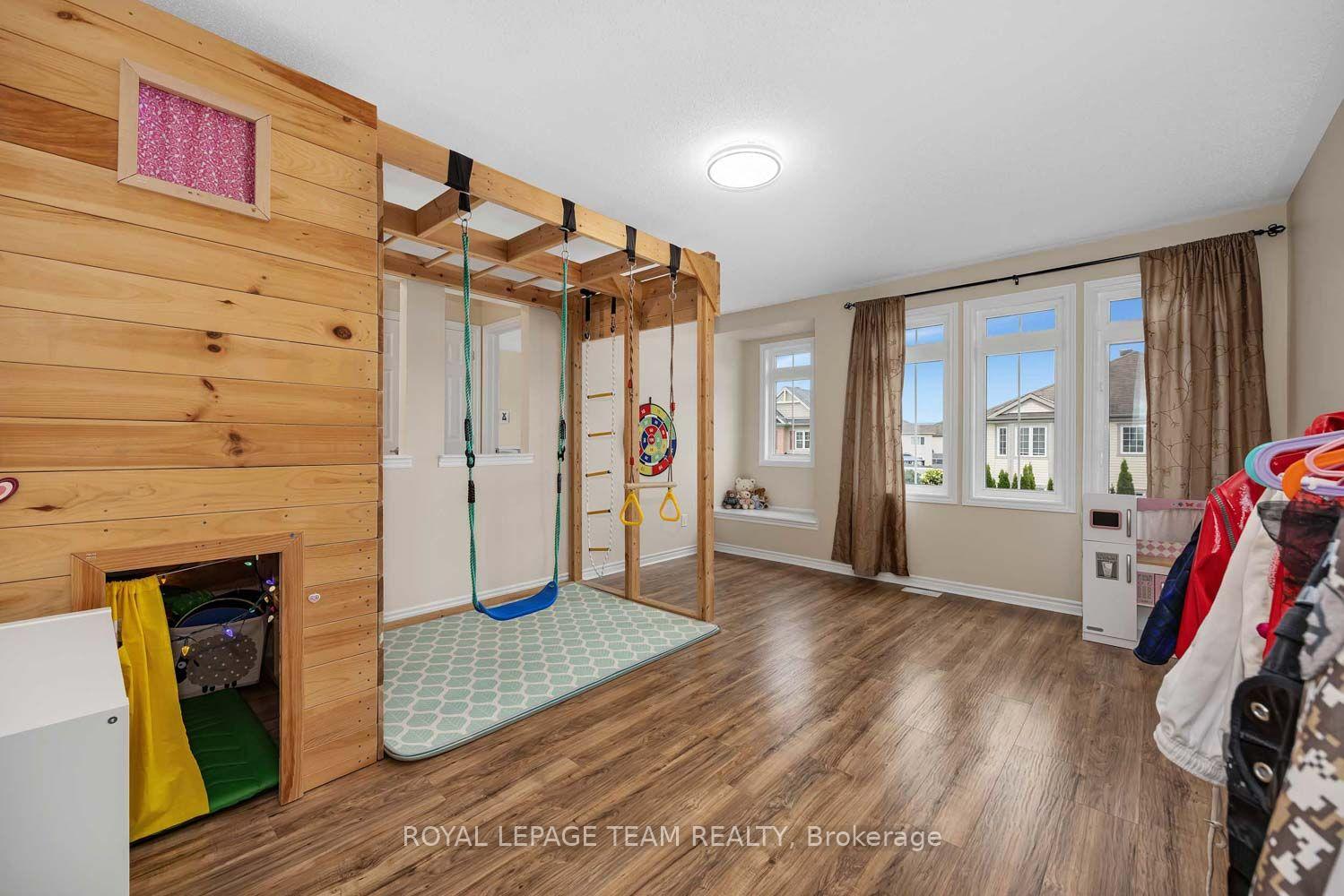 Photo 29 of 2225 Watercolours Way, Ottawa, Barrhaven - Half Moon Bay — HOMEH