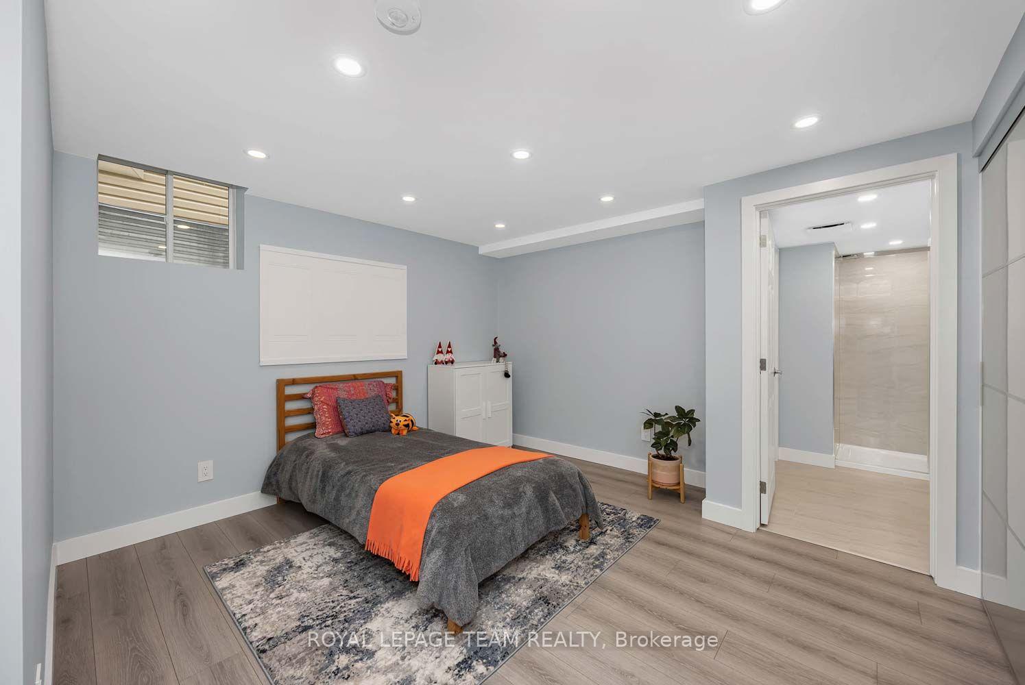 Photo 37 of 2225 Watercolours Way, Ottawa, Barrhaven - Half Moon Bay — HOMEH