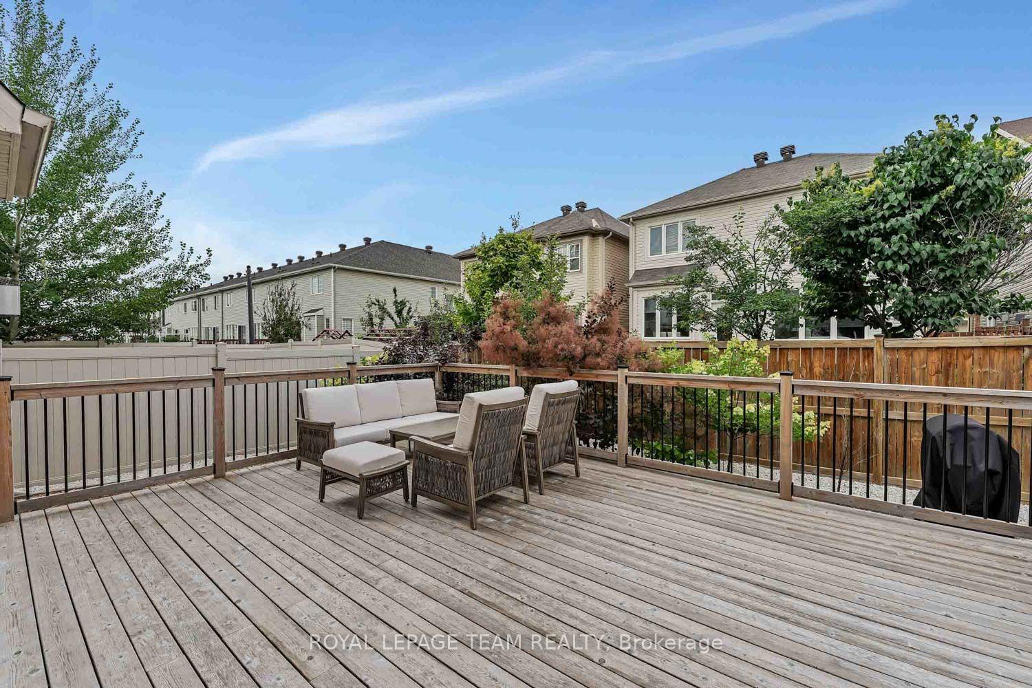 Photo 41 of 2225 Watercolours Way, Ottawa, Barrhaven - Half Moon Bay — HOMEH