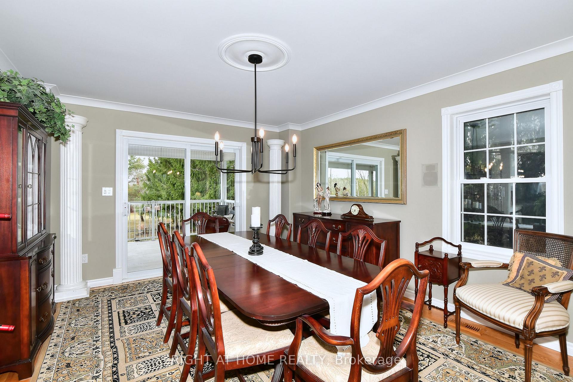 Photo 10 of 599 Maniece Avenue, Peterborough, Ashburnham Ward 4 — HOMEH