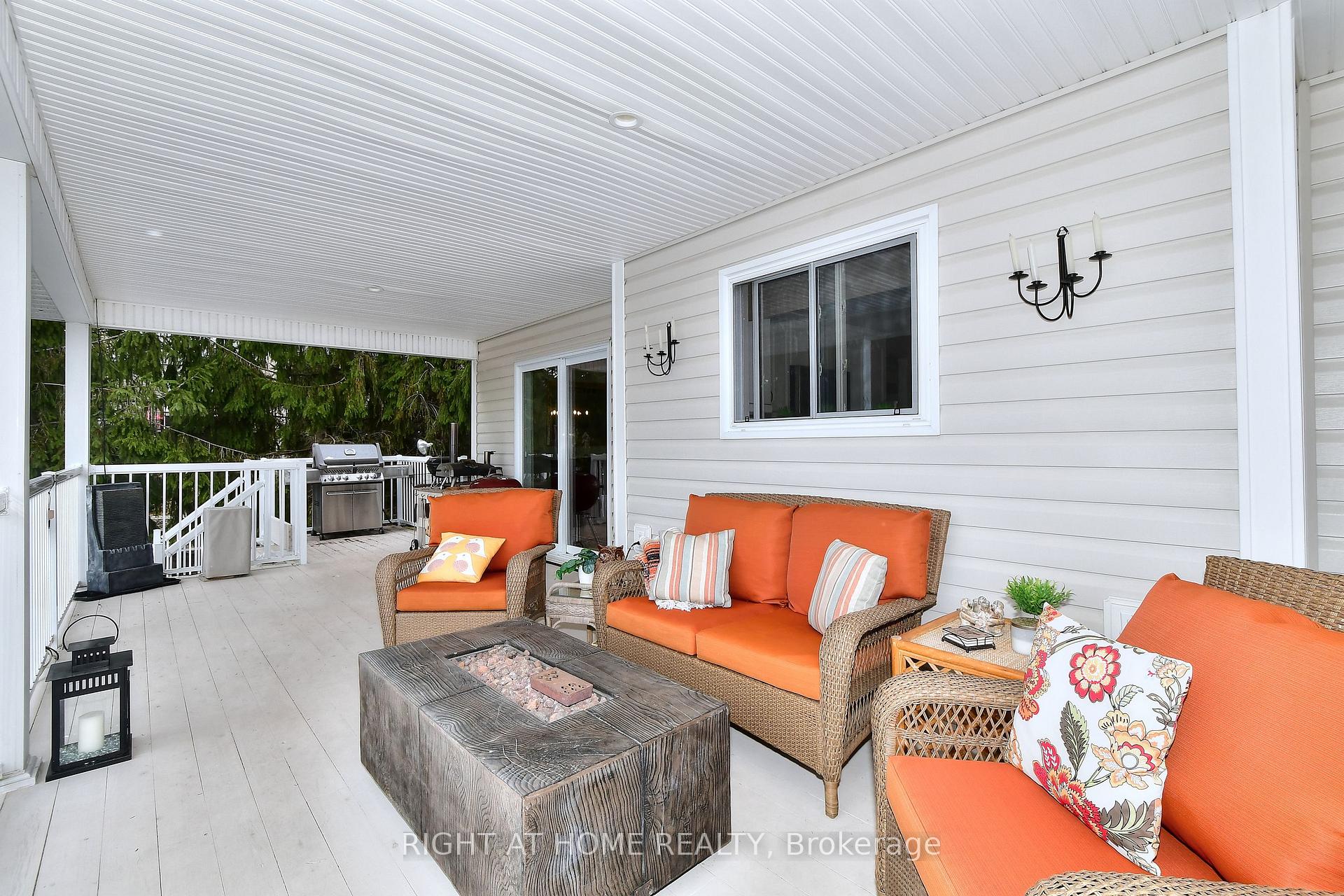 Photo 22 of 599 Maniece Avenue, Peterborough, Ashburnham Ward 4 — HOMEH