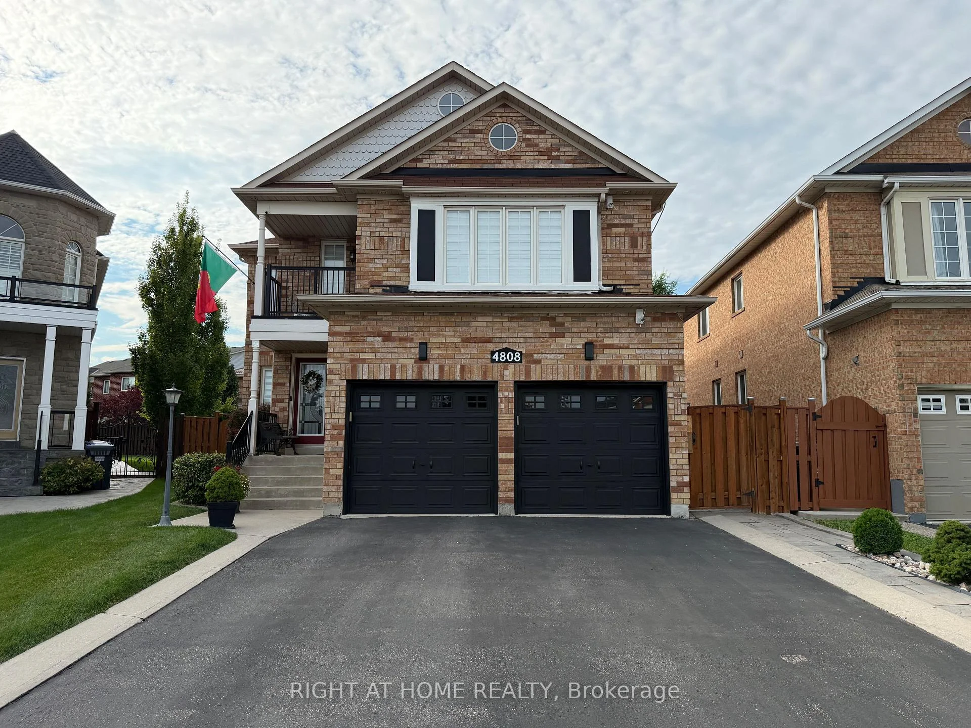 Front of Unit BSMT, 4808 Lighthouse Court
