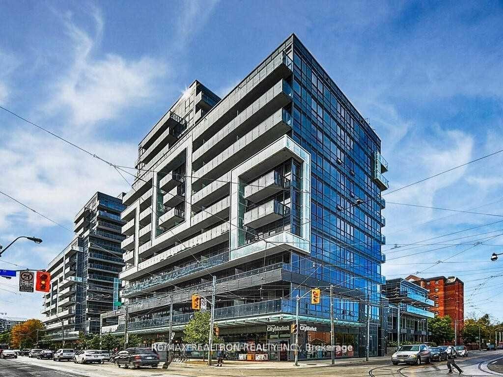 Front of Unit 1008, 1030 King Street W