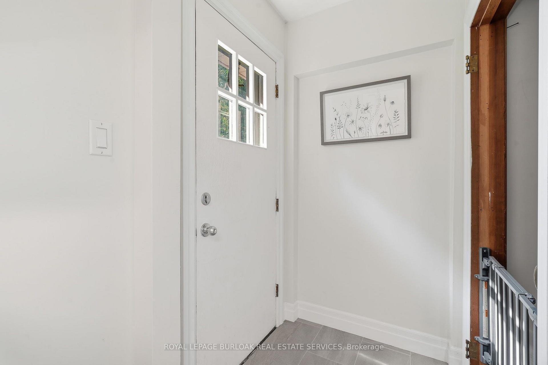 Photo 8 of 670 Thompson Road, Hamilton, Rural Flamborough — HOMEH