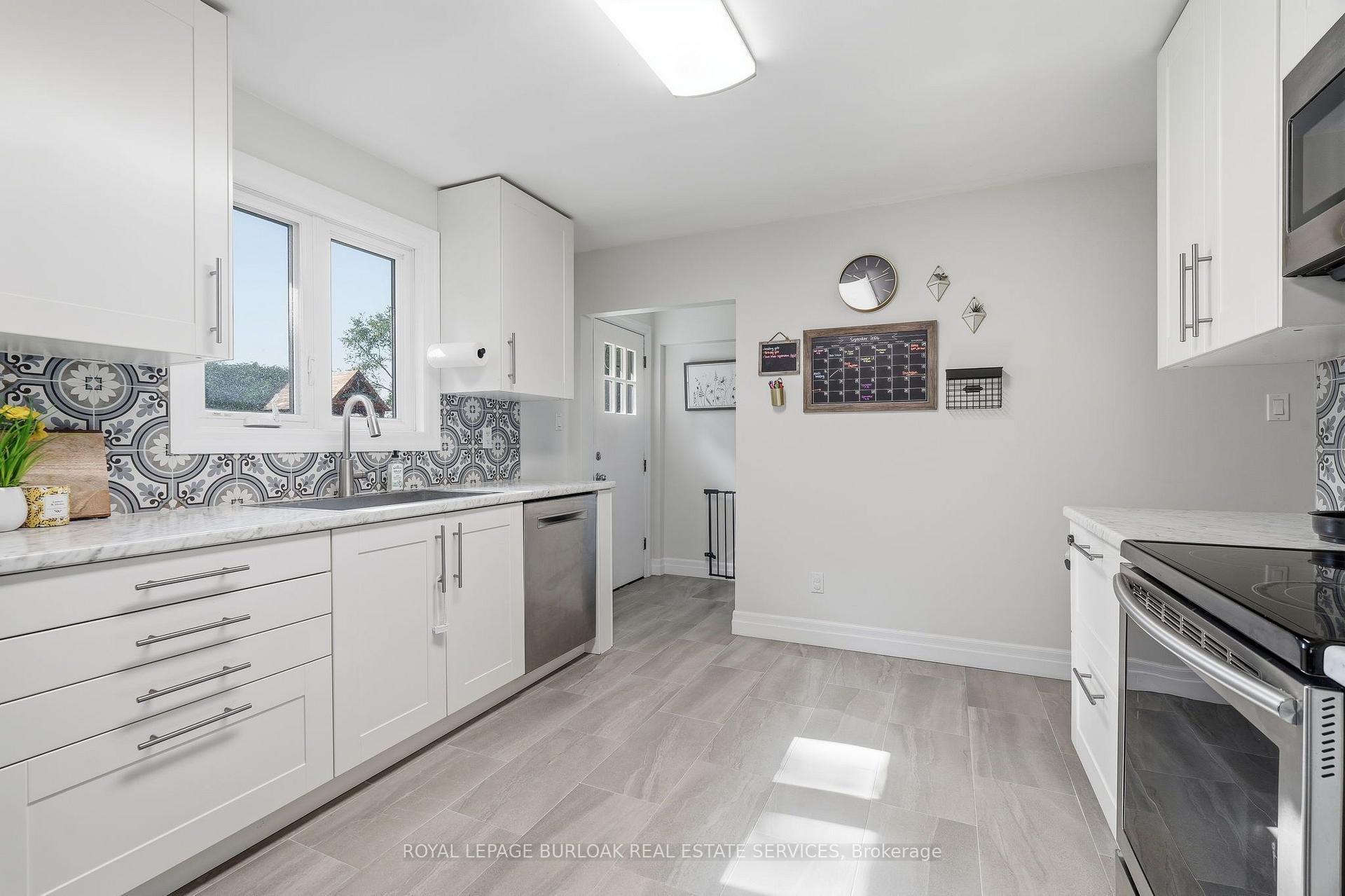 Photo 22 of 670 Thompson Road, Hamilton, Rural Flamborough — HOMEH