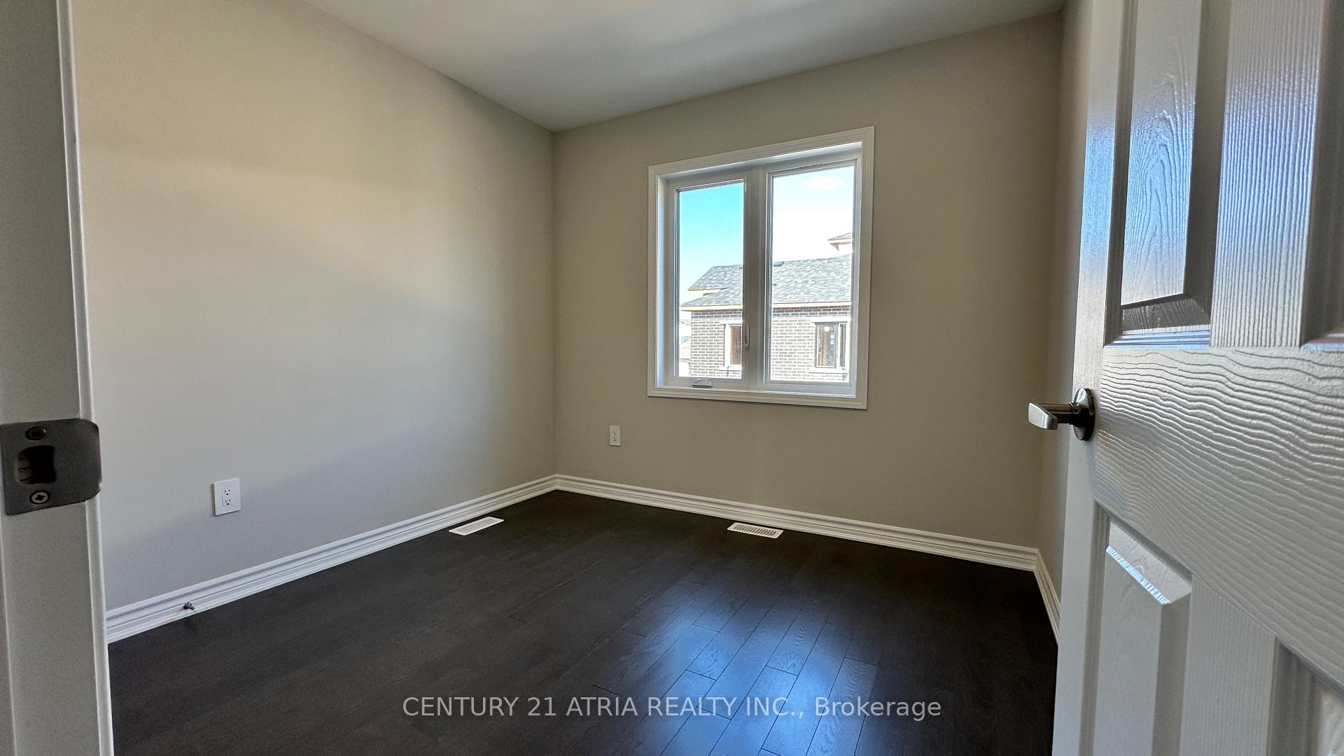 Photo 10 of 334 Stony Hill Boulevard, Markham, Rural Markham — HOMEH