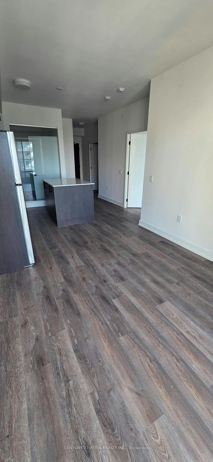 Photo 6 of Unit 410, 2475 Old Bronte Road, Oakville, Westmount — HOMEH