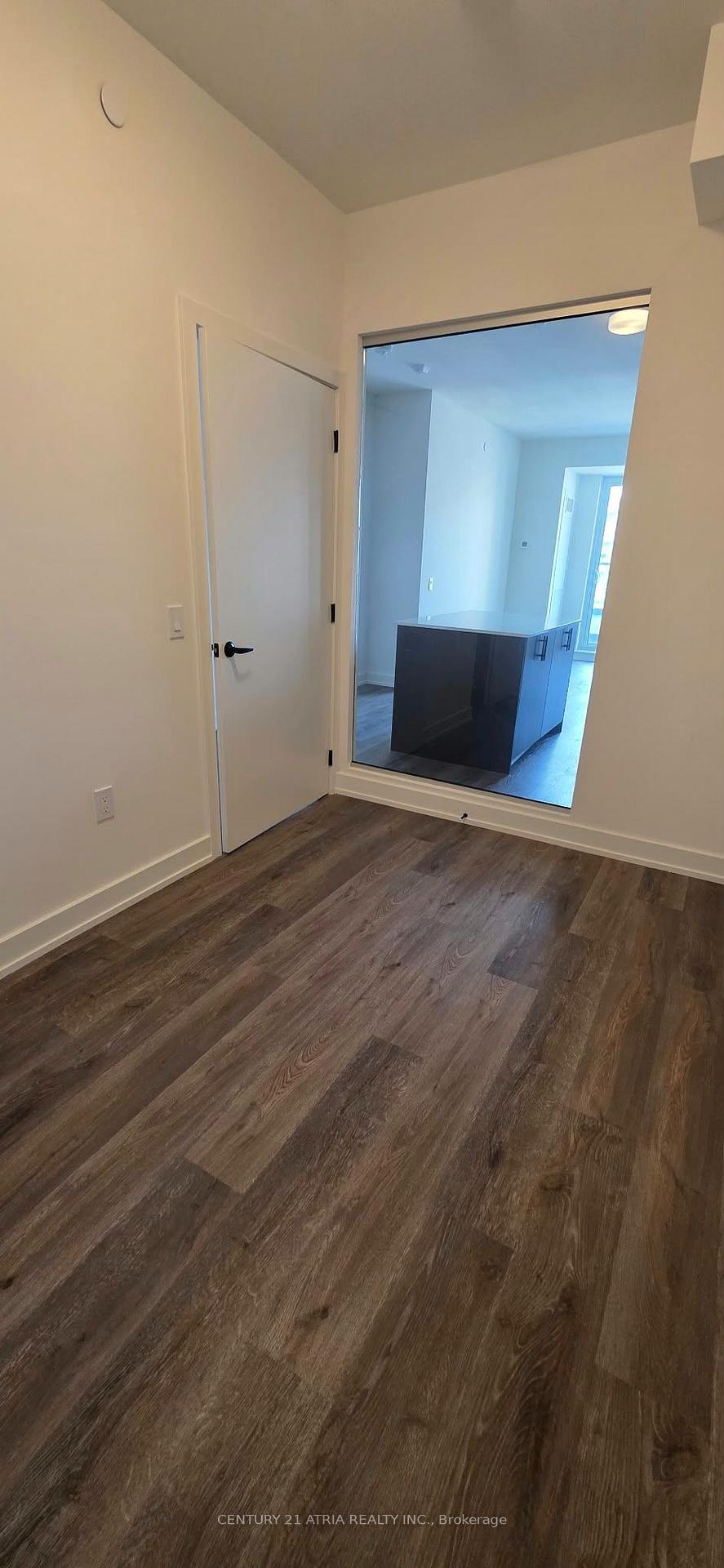 Photo 7 of Unit 410, 2475 Old Bronte Road, Oakville, Westmount — HOMEH