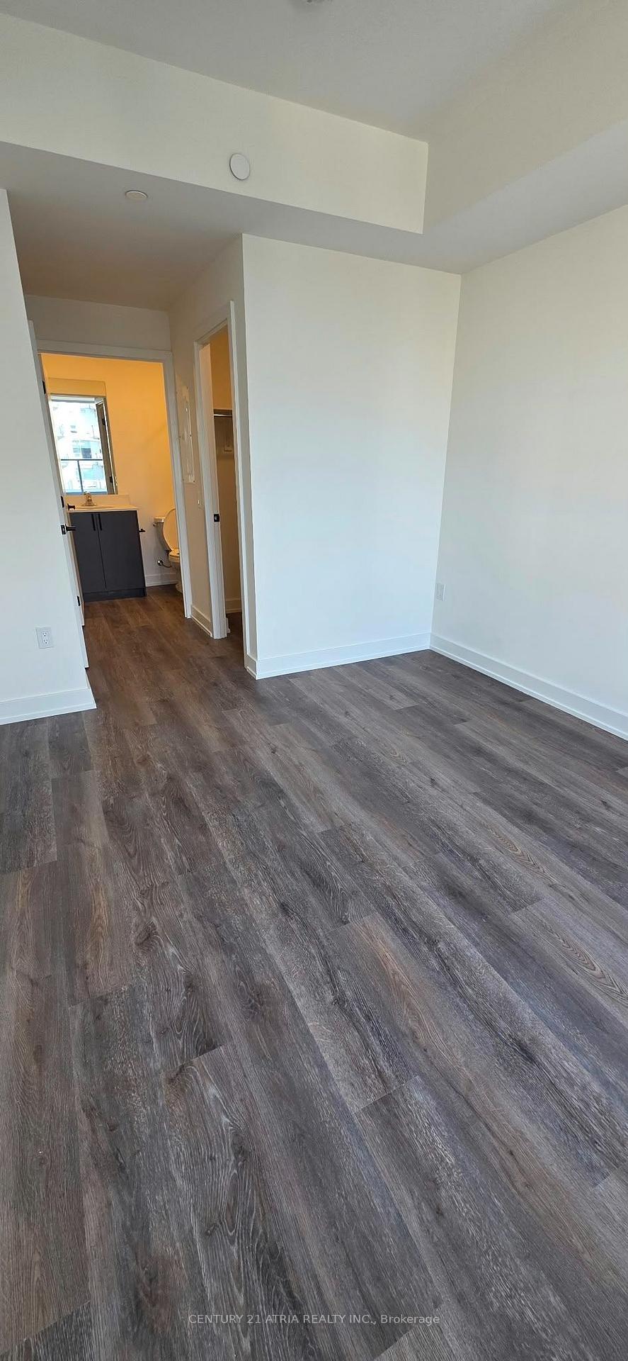 Photo 10 of Unit 410, 2475 Old Bronte Road, Oakville, Westmount — HOMEH