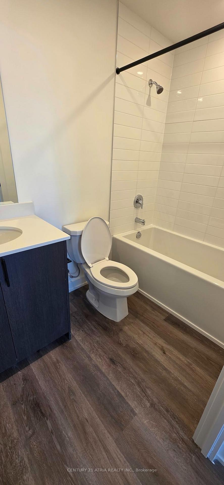 Photo 18 of Unit 410, 2475 Old Bronte Road, Oakville, Westmount — HOMEH