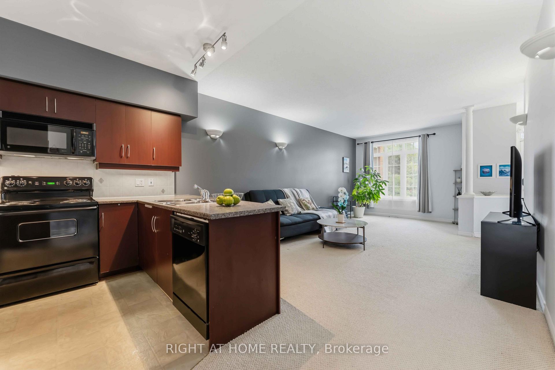 Photo 8 of 1745 Campeau Drive, Ottawa, Kanata - Beaverbrook — HOMEH