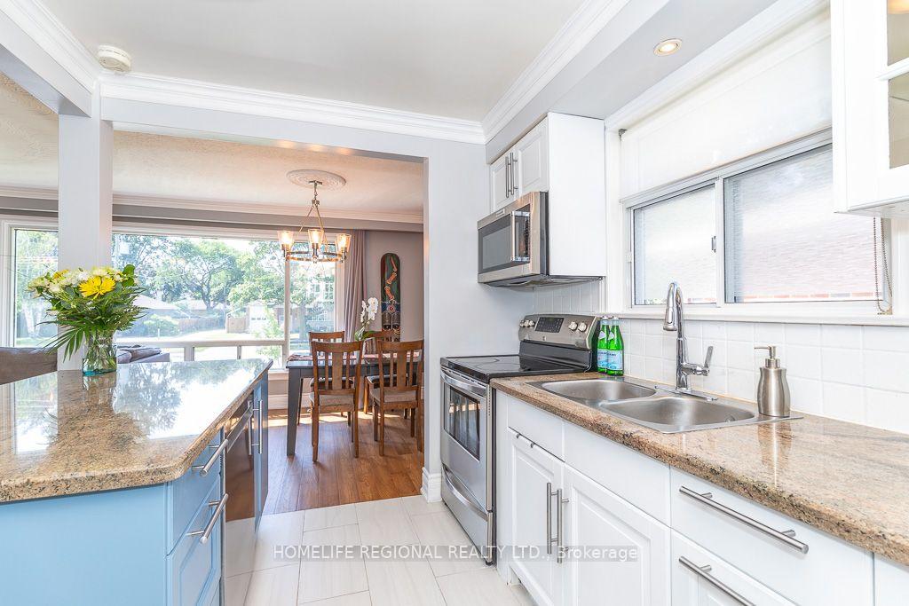 Photo 9 of 128 The Westway, Etobicoke, Kingsview Village-The Westway — HOMEH