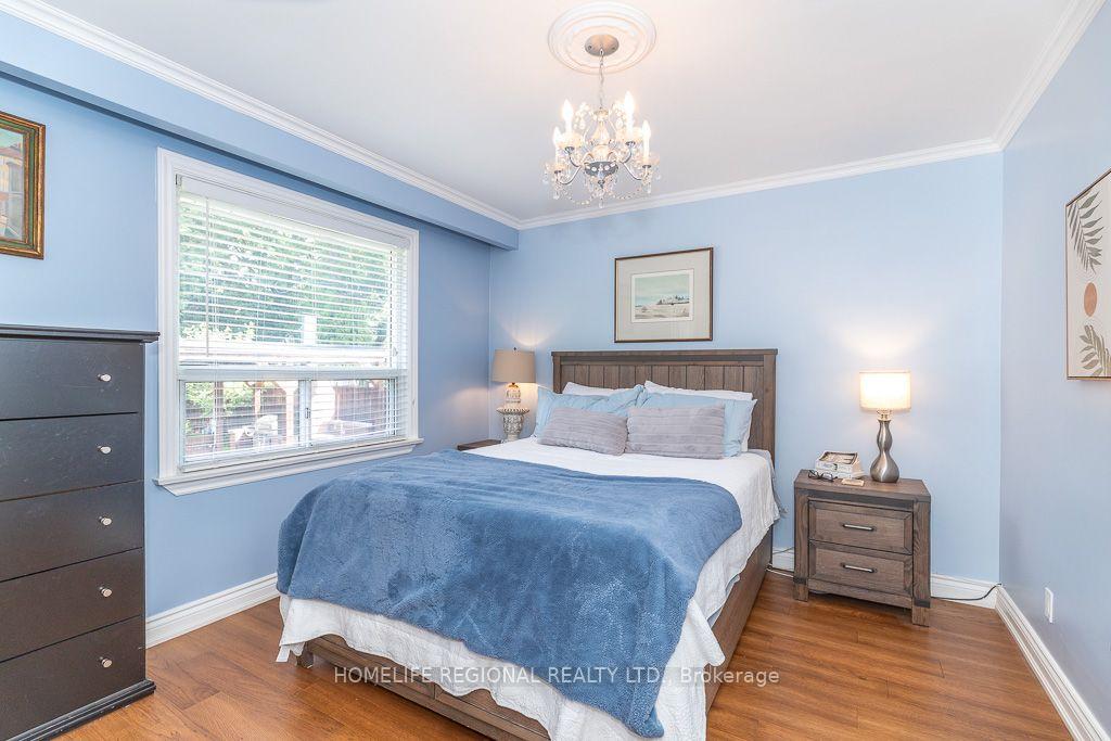 Photo 19 of 128 The Westway, Etobicoke, Kingsview Village-The Westway — HOMEH