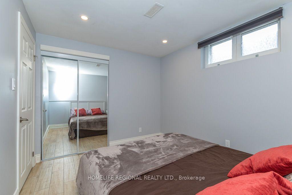 Photo 33 of 128 The Westway, Etobicoke, Kingsview Village-The Westway — HOMEH