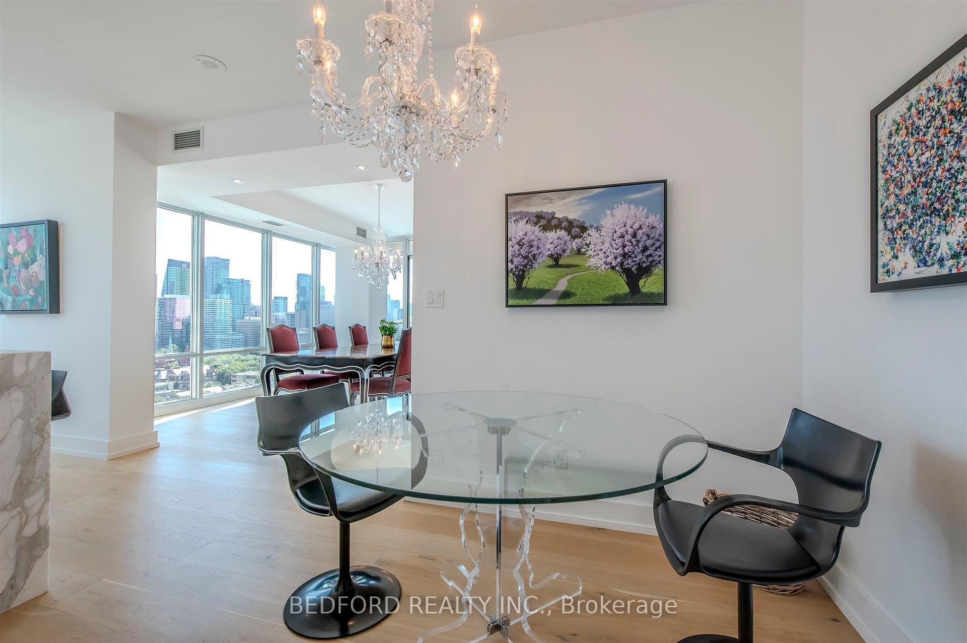 Photo 10 of Unit 2001, 1 Bedford Road, Toronto, The Annex — HOMEH
