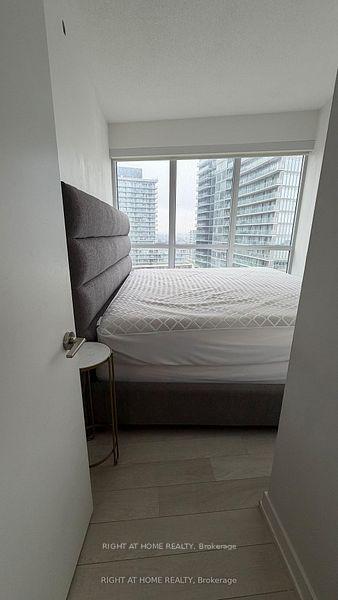 Photo 10 of Unit 1005, 115 McMahon Drive, North York, Bayview Village — HOMEH