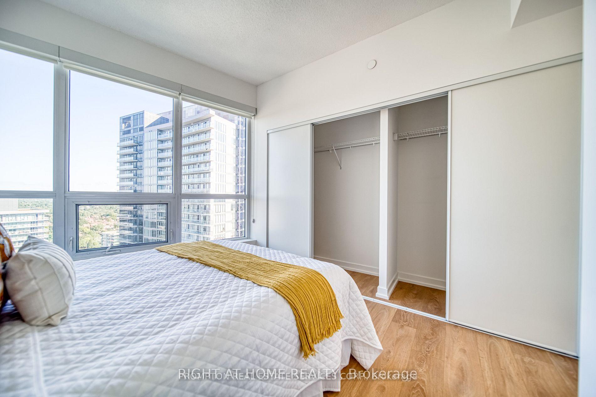 Photo 12 of Unit 1005, 115 McMahon Drive, North York, Bayview Village — HOMEH