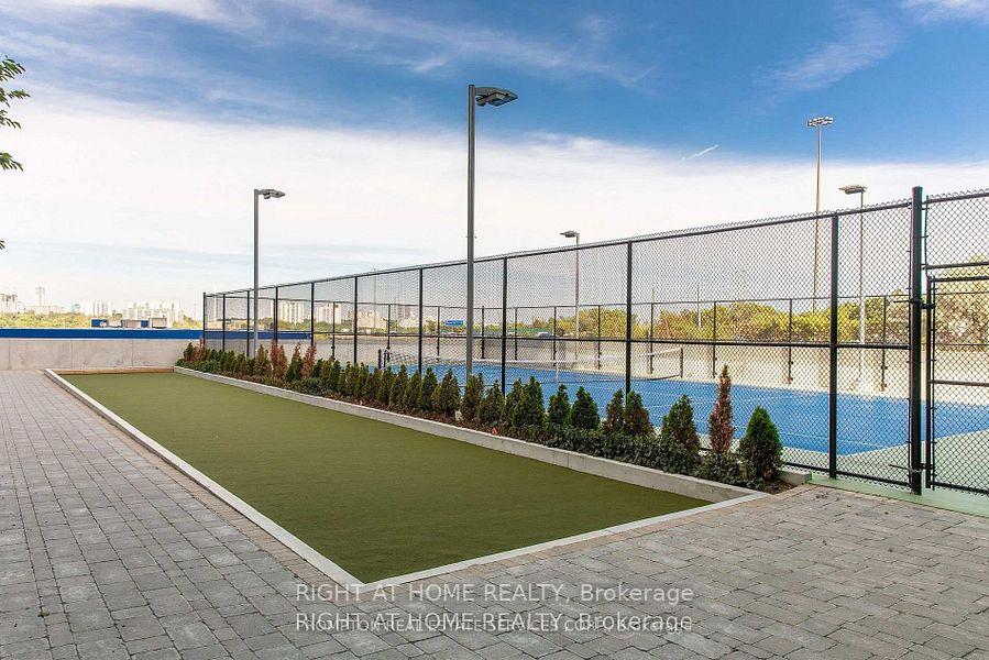 Photo 25 of Unit 1005, 115 McMahon Drive, North York, Bayview Village — HOMEH