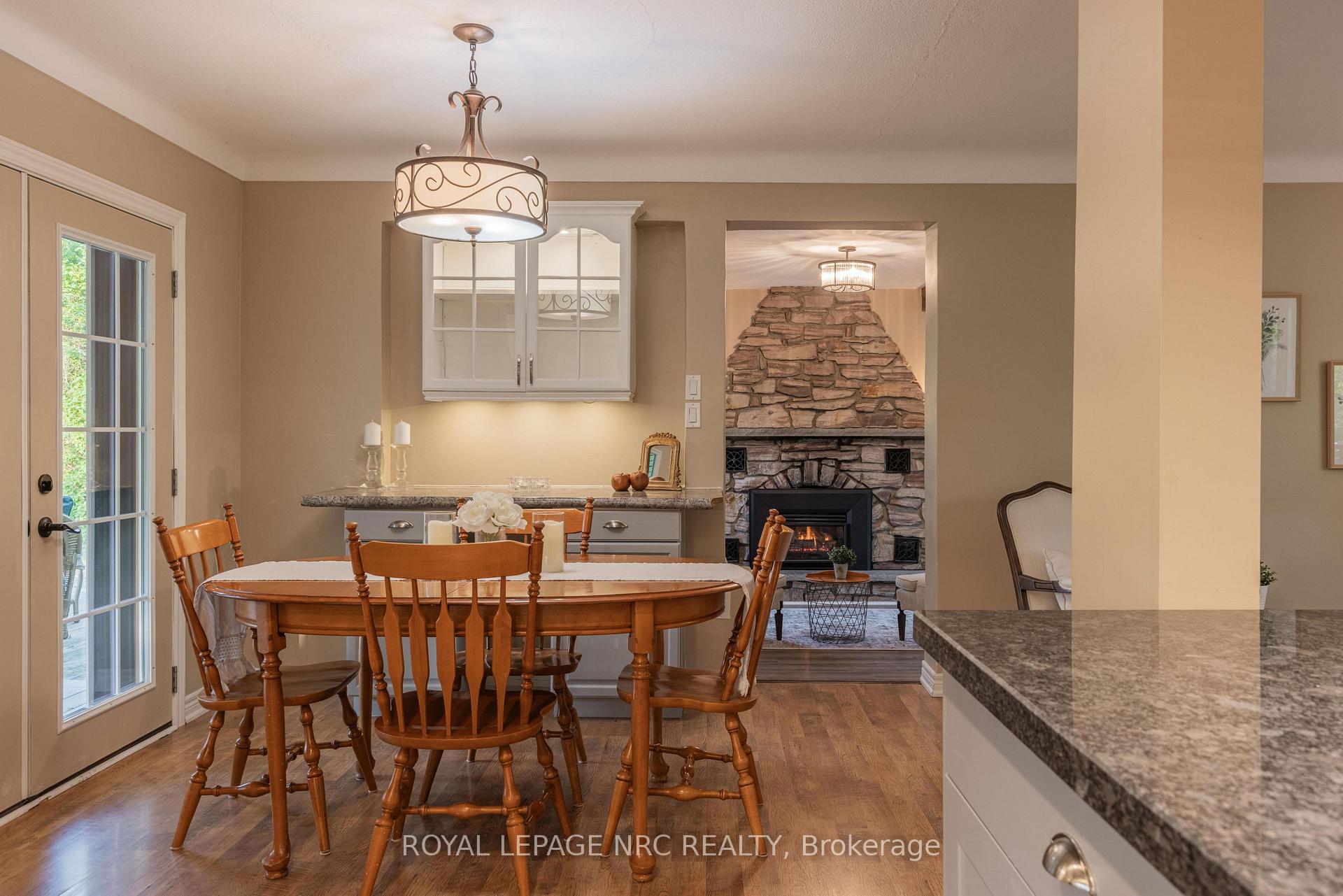 Photo 13 of 2432 Port Robinson Road, Thorold, Hurricane/Merrittville — HOMEH