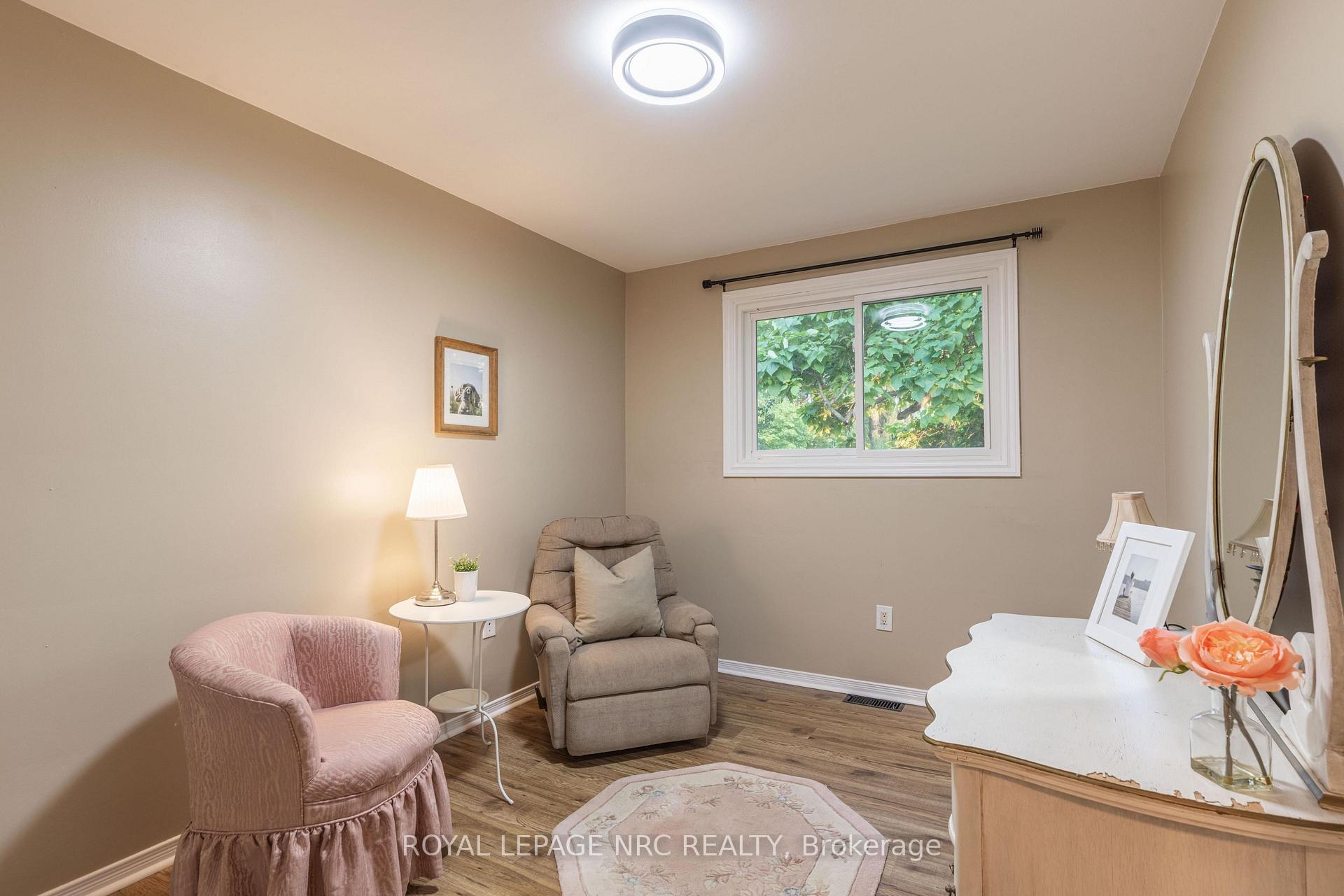 Photo 16 of 2432 Port Robinson Road, Thorold, Hurricane/Merrittville — HOMEH