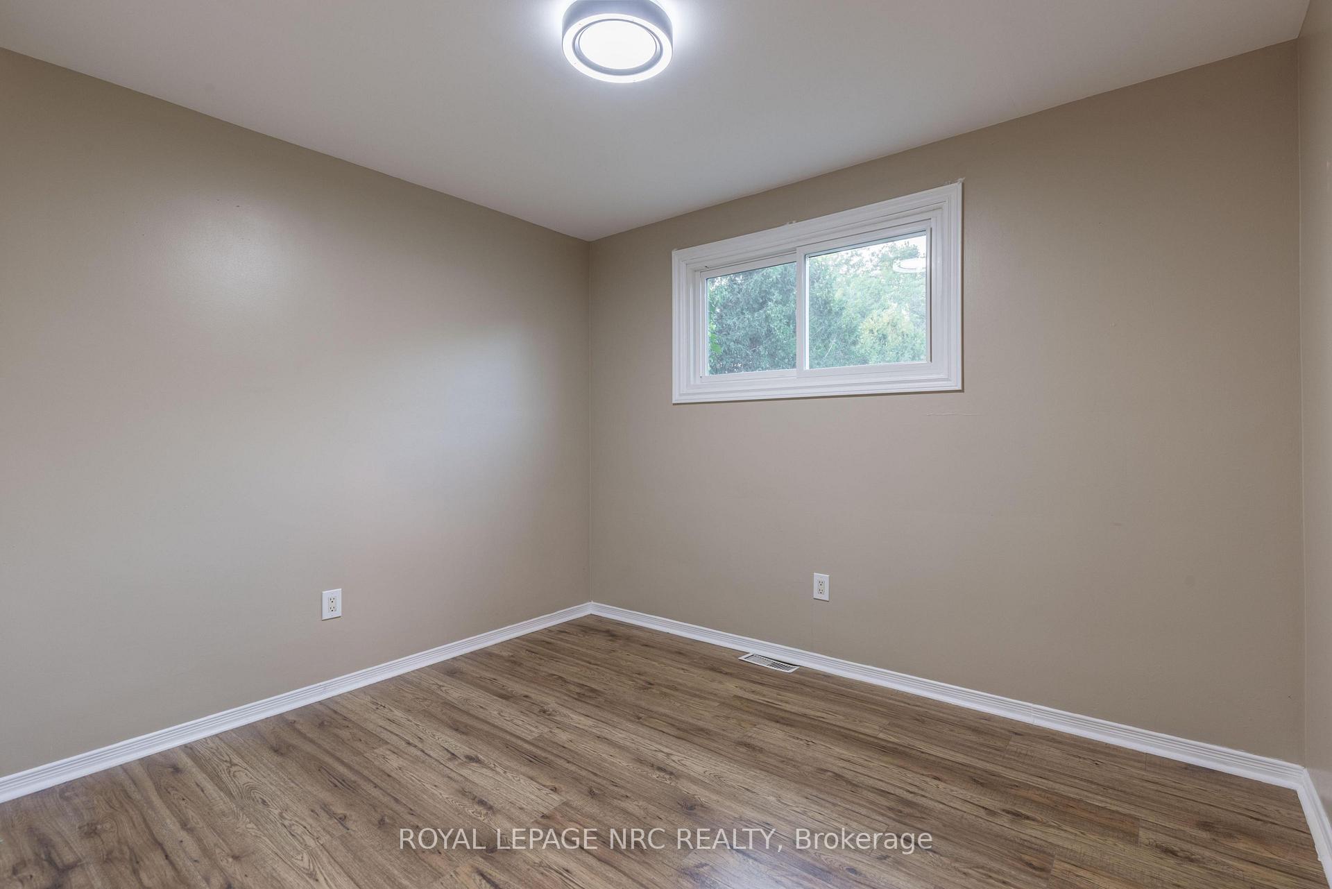 Photo 18 of 2432 Port Robinson Road, Thorold, Hurricane/Merrittville — HOMEH