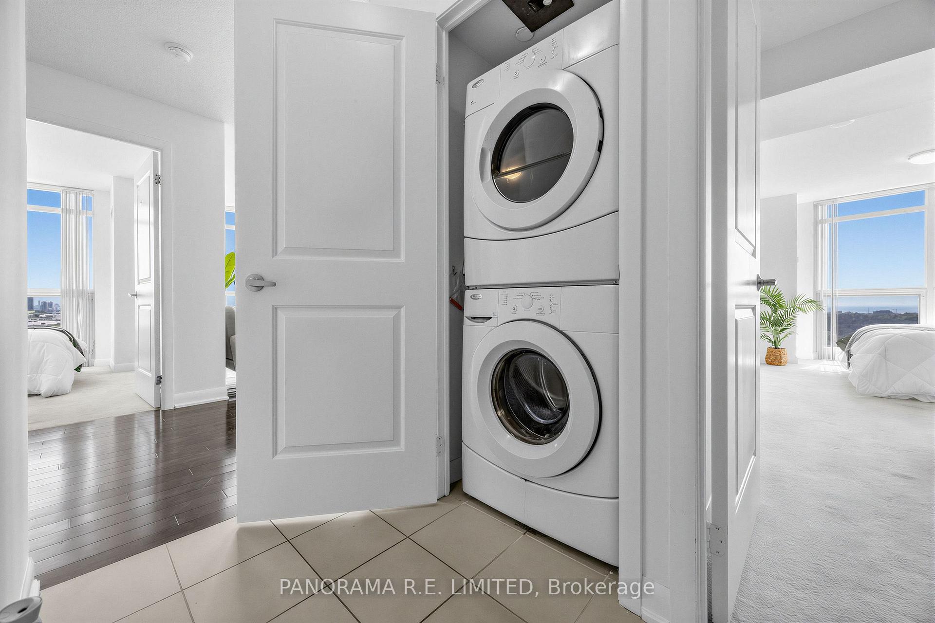 Photo 36 of Unit 1809, 205 Sherway Gardens Road, Etobicoke, Islington-City Centre West — HOMEH