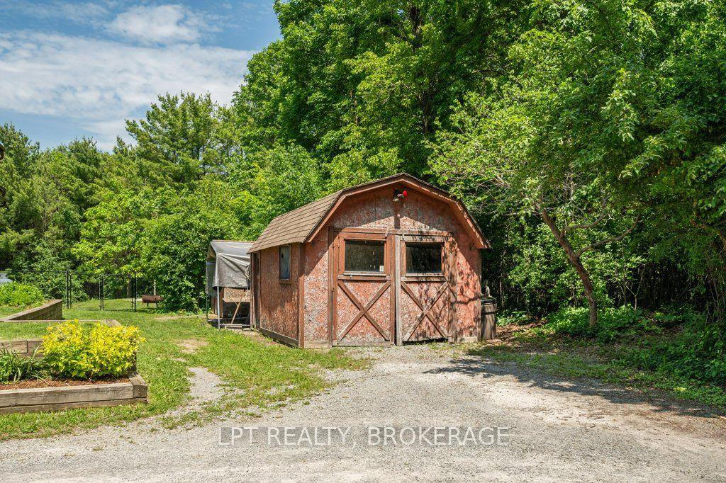 Photo 43 of 1922 Dover Road, Frontenac, Frontenac South — HOMEH