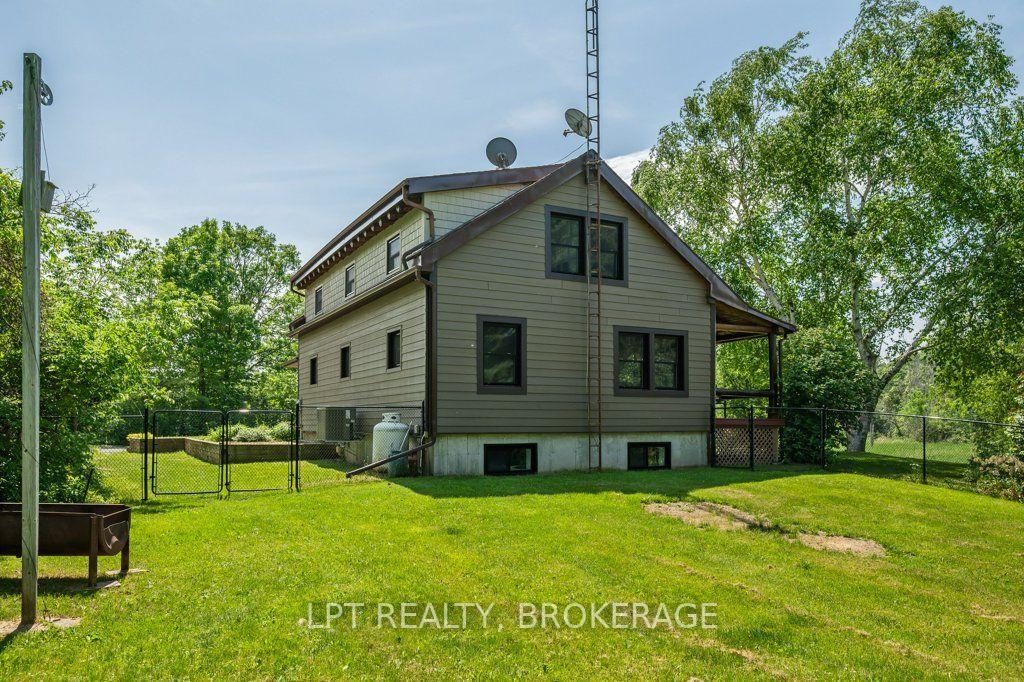 Photo 45 of 1922 Dover Road, Frontenac, Frontenac South — HOMEH