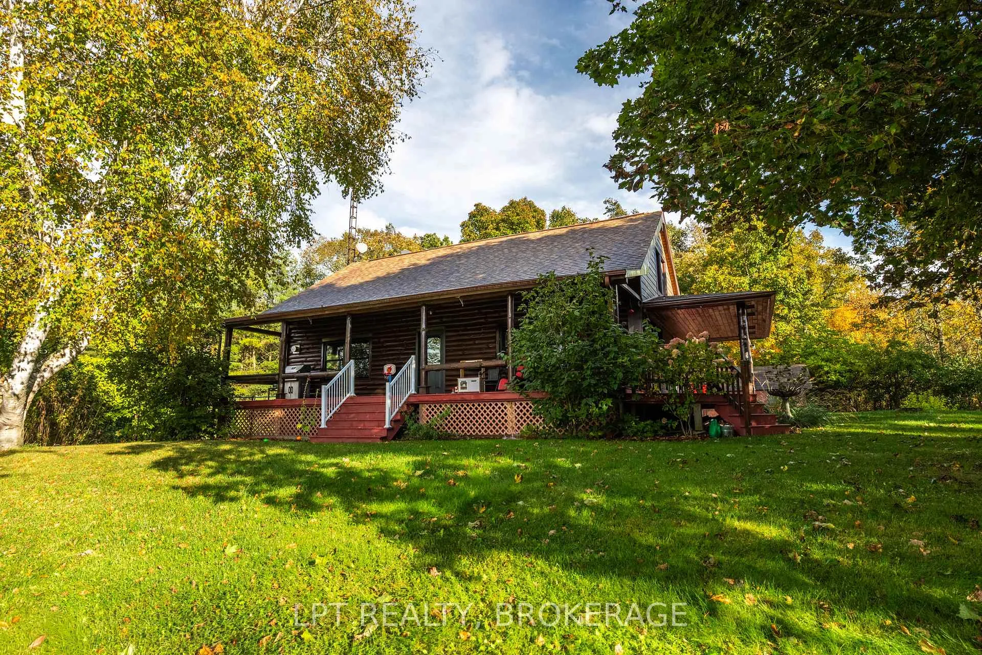 Photo 1 of 1922 Dover Road, Frontenac, Frontenac South — HOMEH
