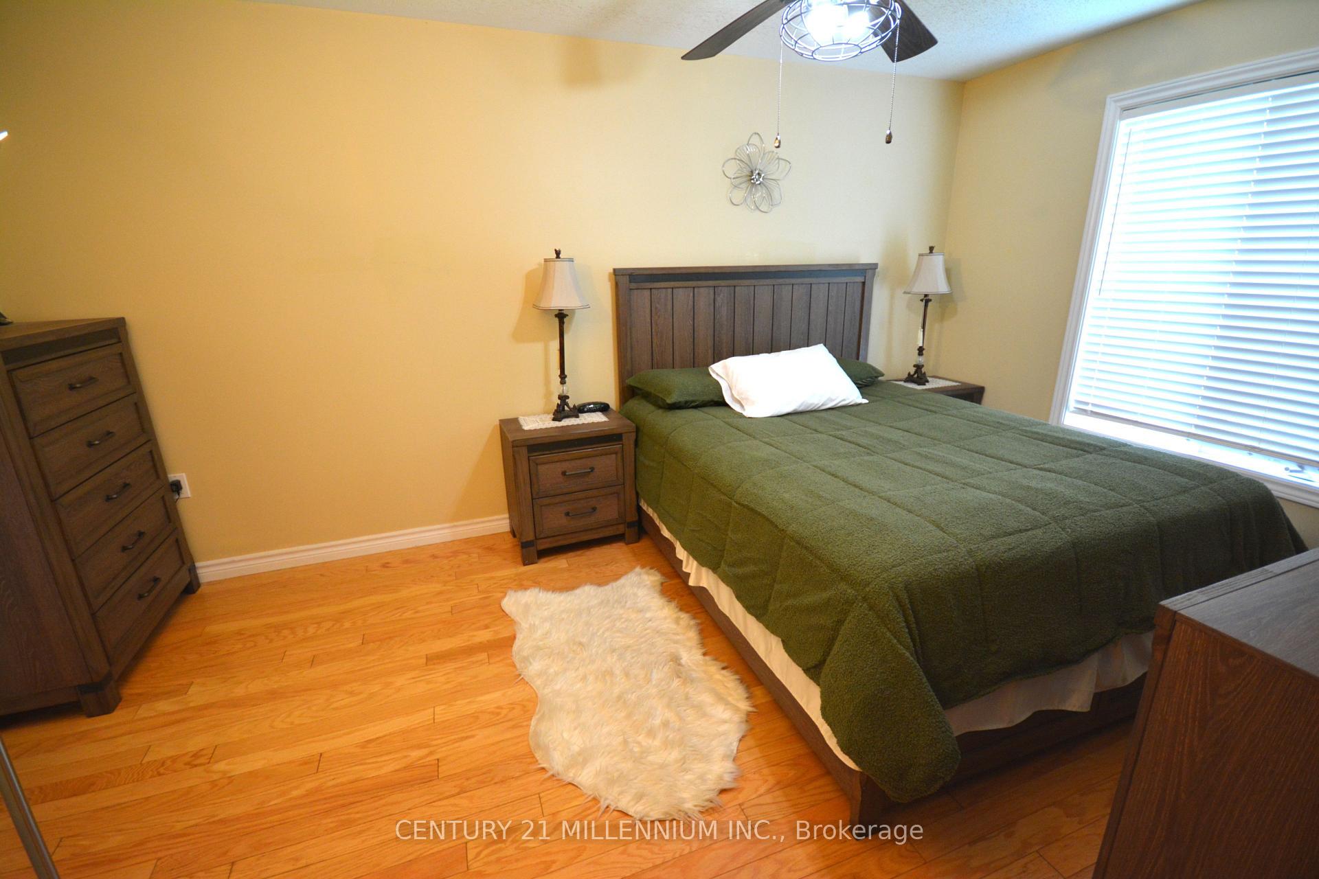 Photo 10 of 70 Pennsylvania Ave, Wasaga Beach — HOMEH
