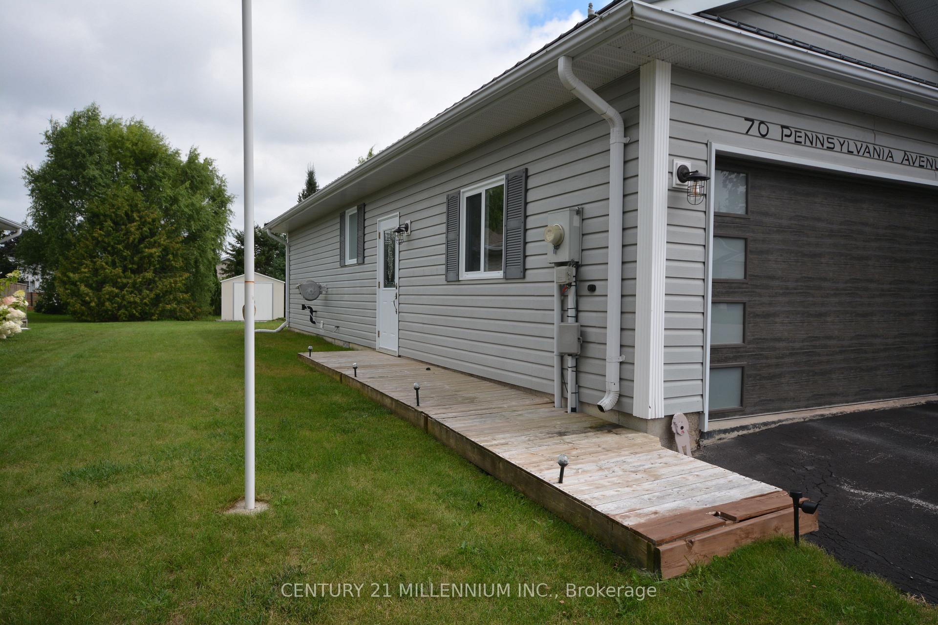Photo 22 of 70 Pennsylvania Ave, Wasaga Beach — HOMEH