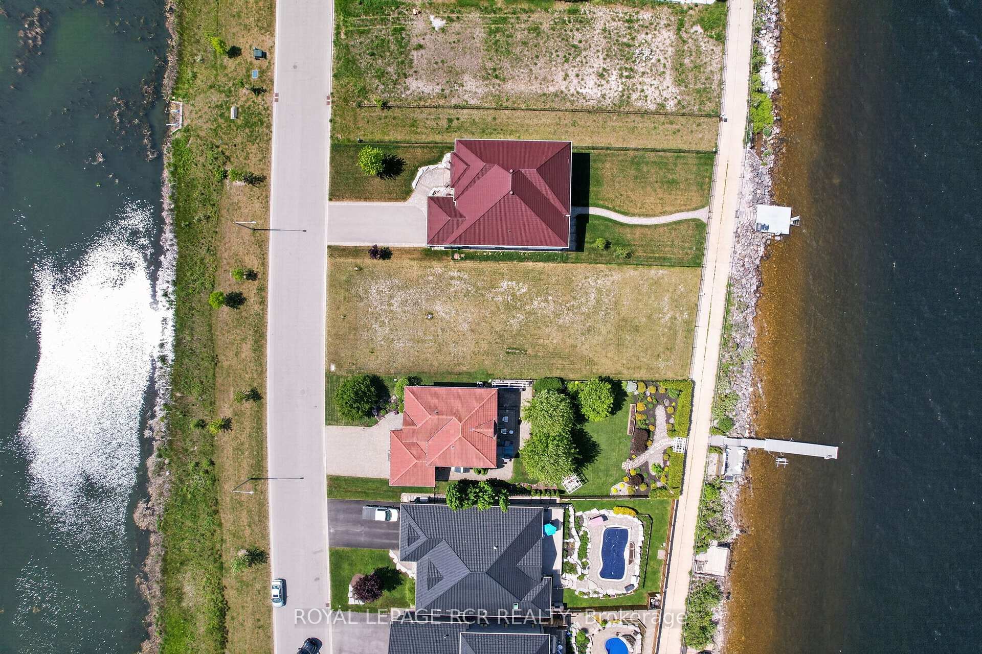 Photo 22 of 583 Aberdeen Boulevard, Midland — HOMEH