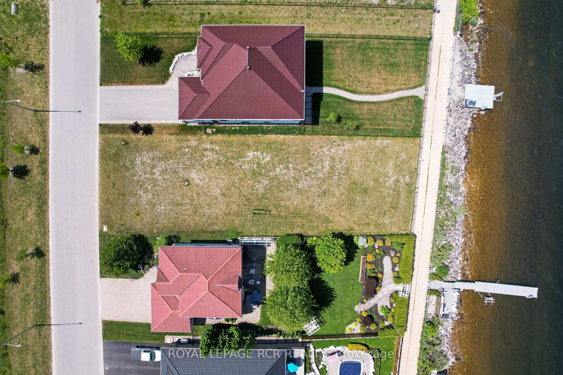 Photo 23 of 583 Aberdeen Boulevard, Midland — HOMEH