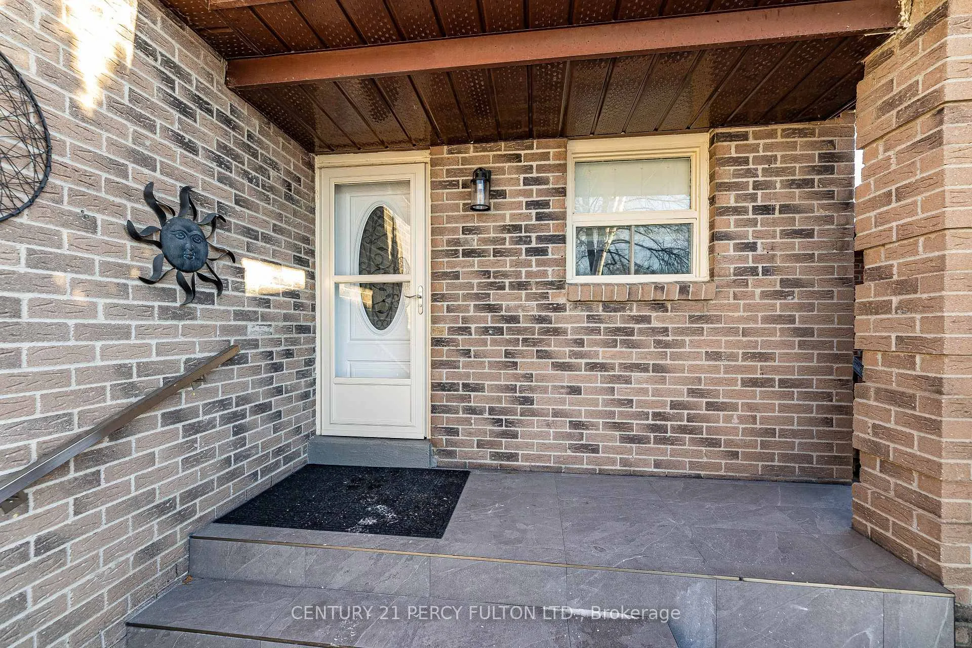 Photo 4 of 93 Delaney Drive, Ajax, Central West — HOMEH