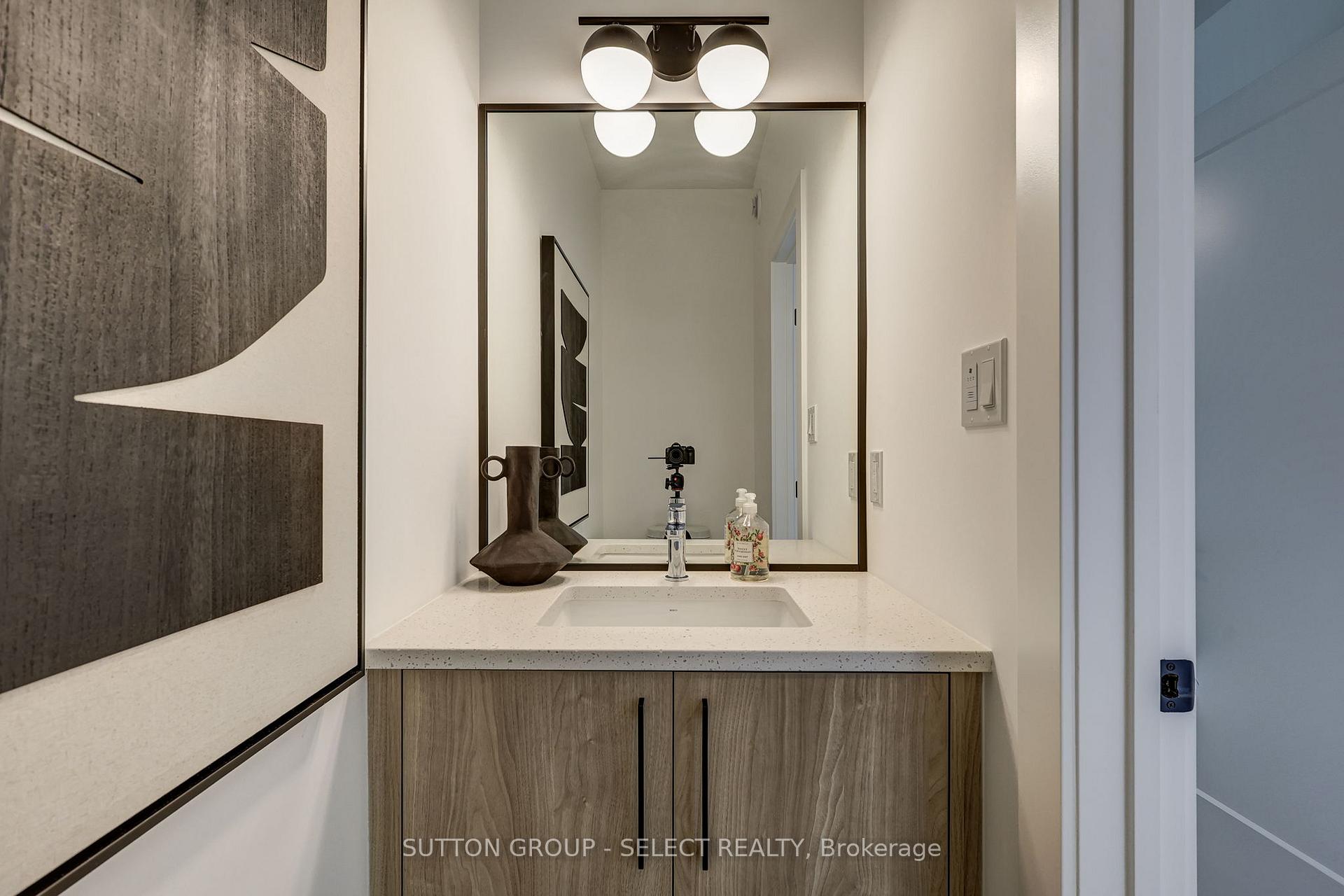 Photo 5 of Unit 10, 3090 Petty Road, London, South V — HOMEH