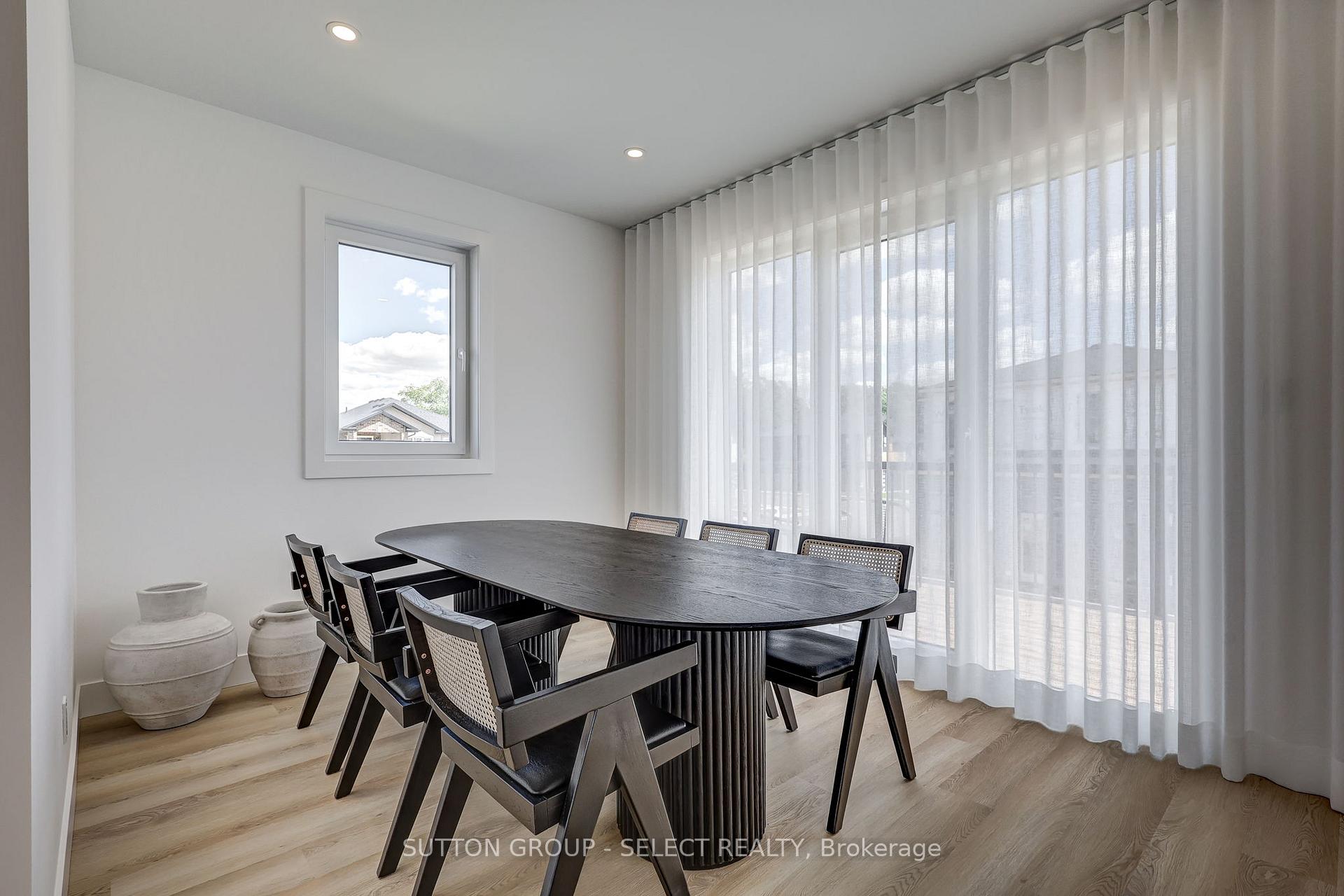 Photo 7 of Unit 10, 3090 Petty Road, London, South V — HOMEH