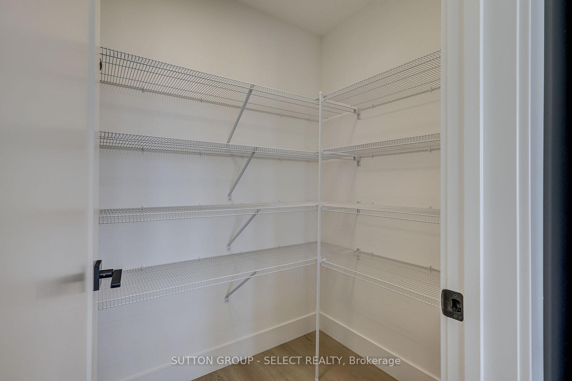Photo 18 of Unit 10, 3090 Petty Road, London, South V — HOMEH