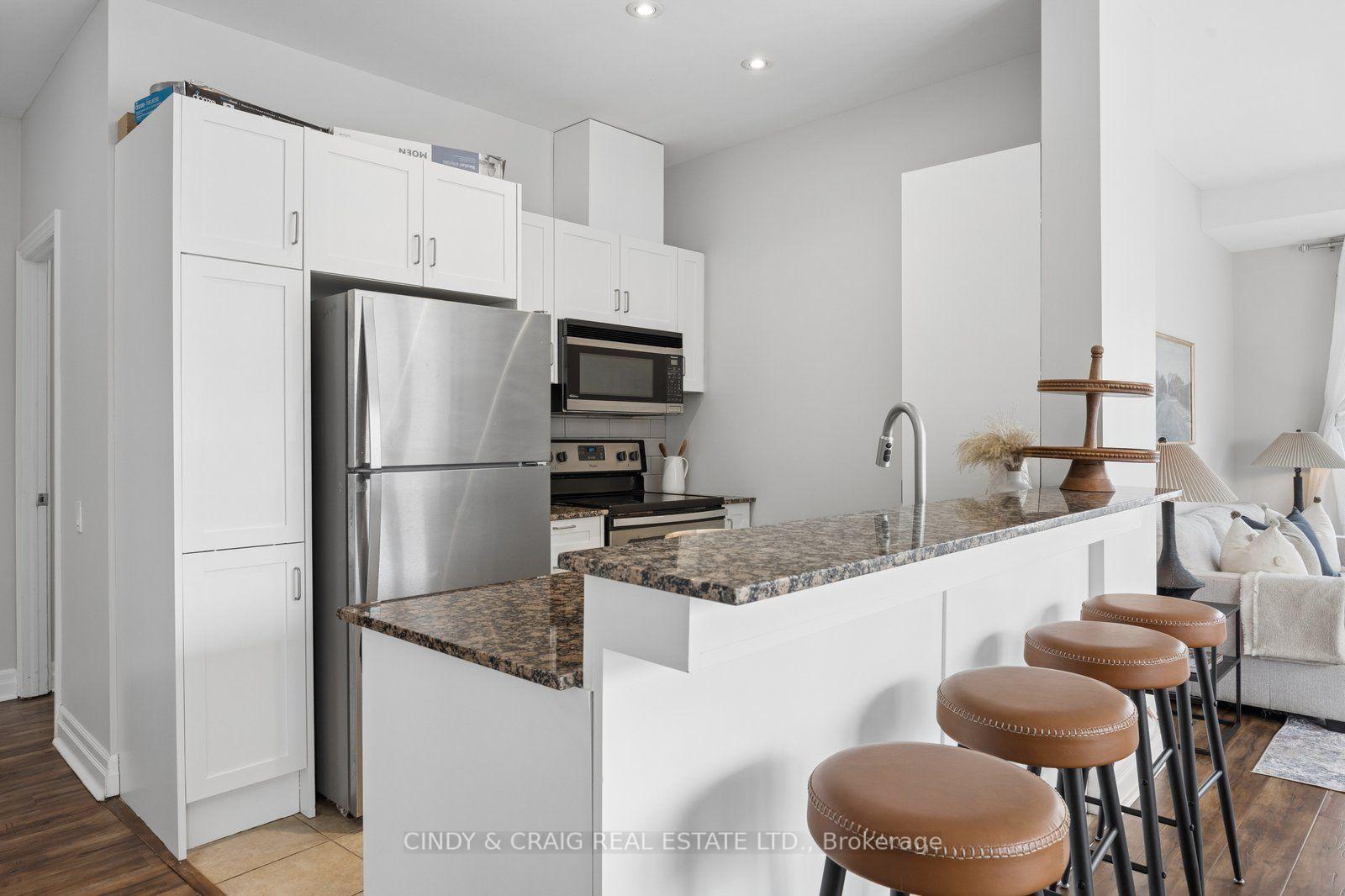Photo 7 of Unit 305, 44 Bond Street W, Oshawa, O'Neill — HOMEH